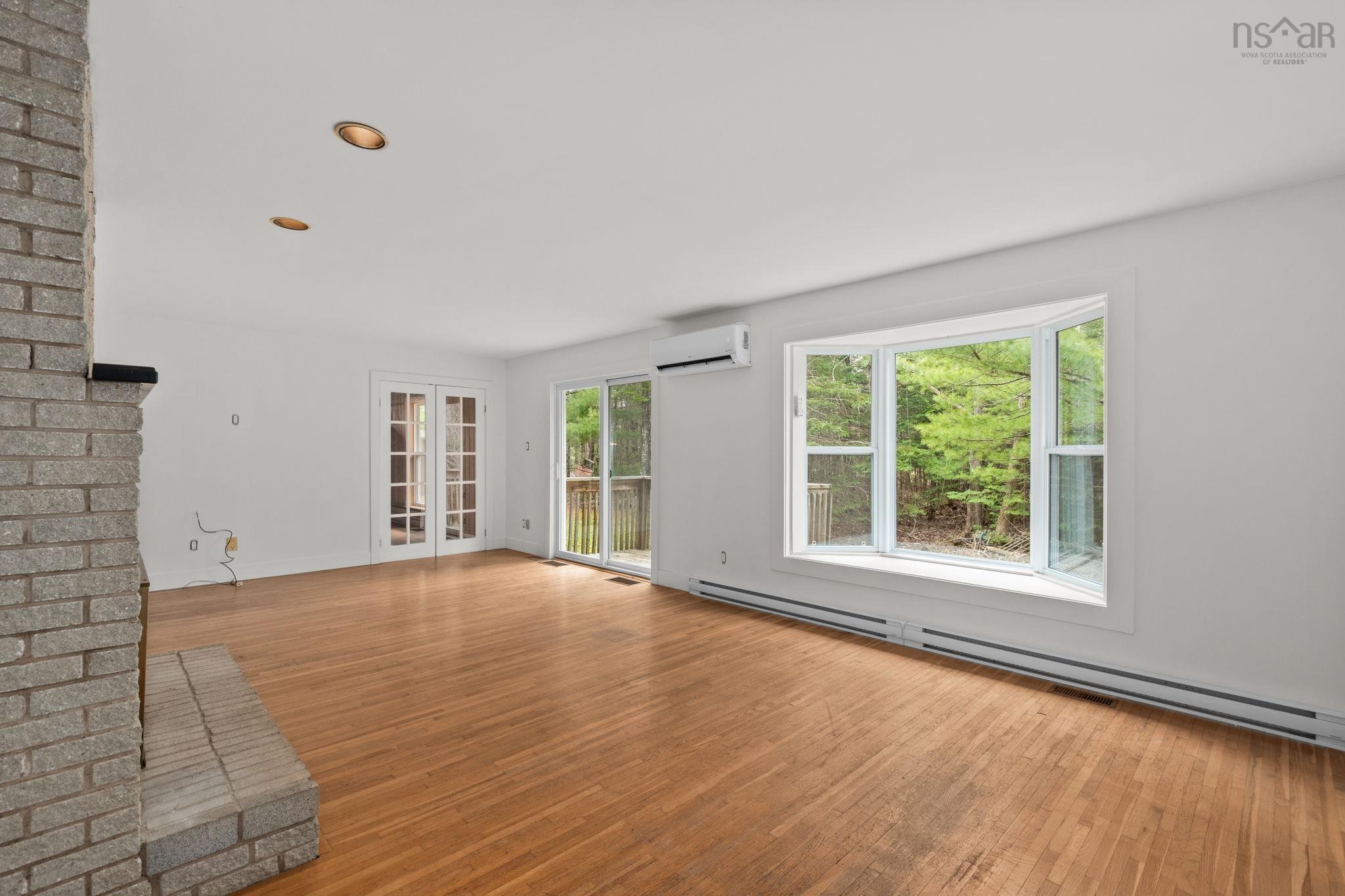 View image 17