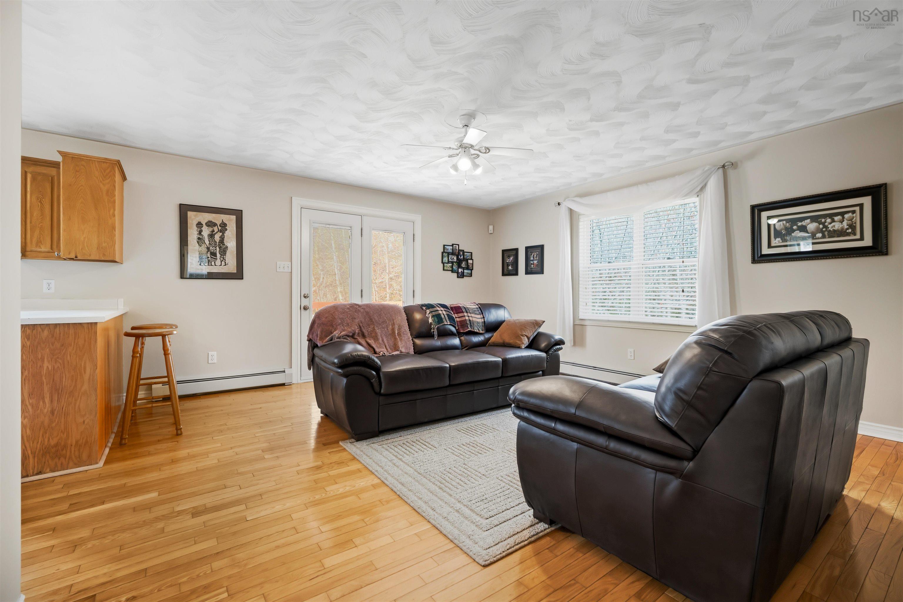 View image 17