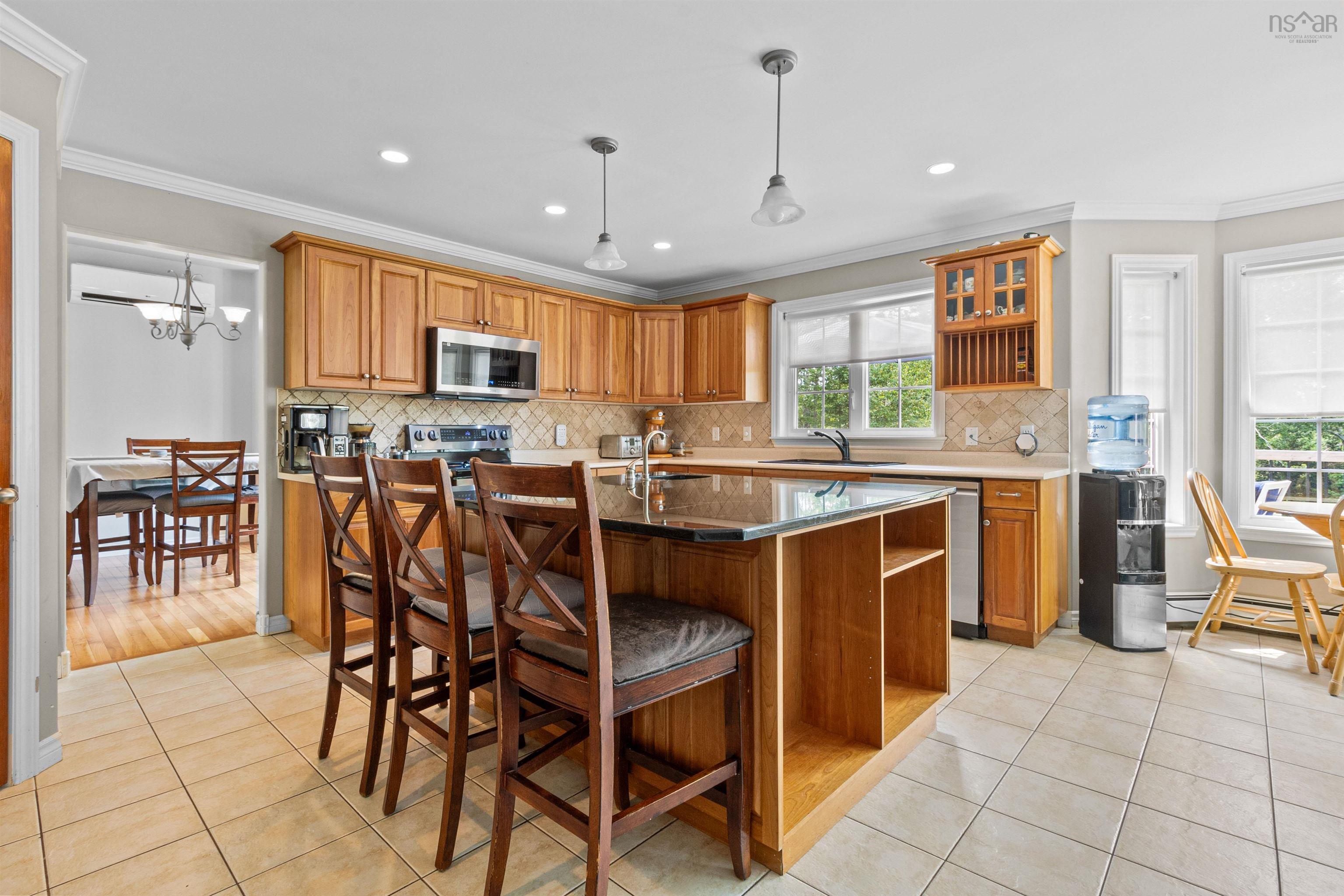 View image 12