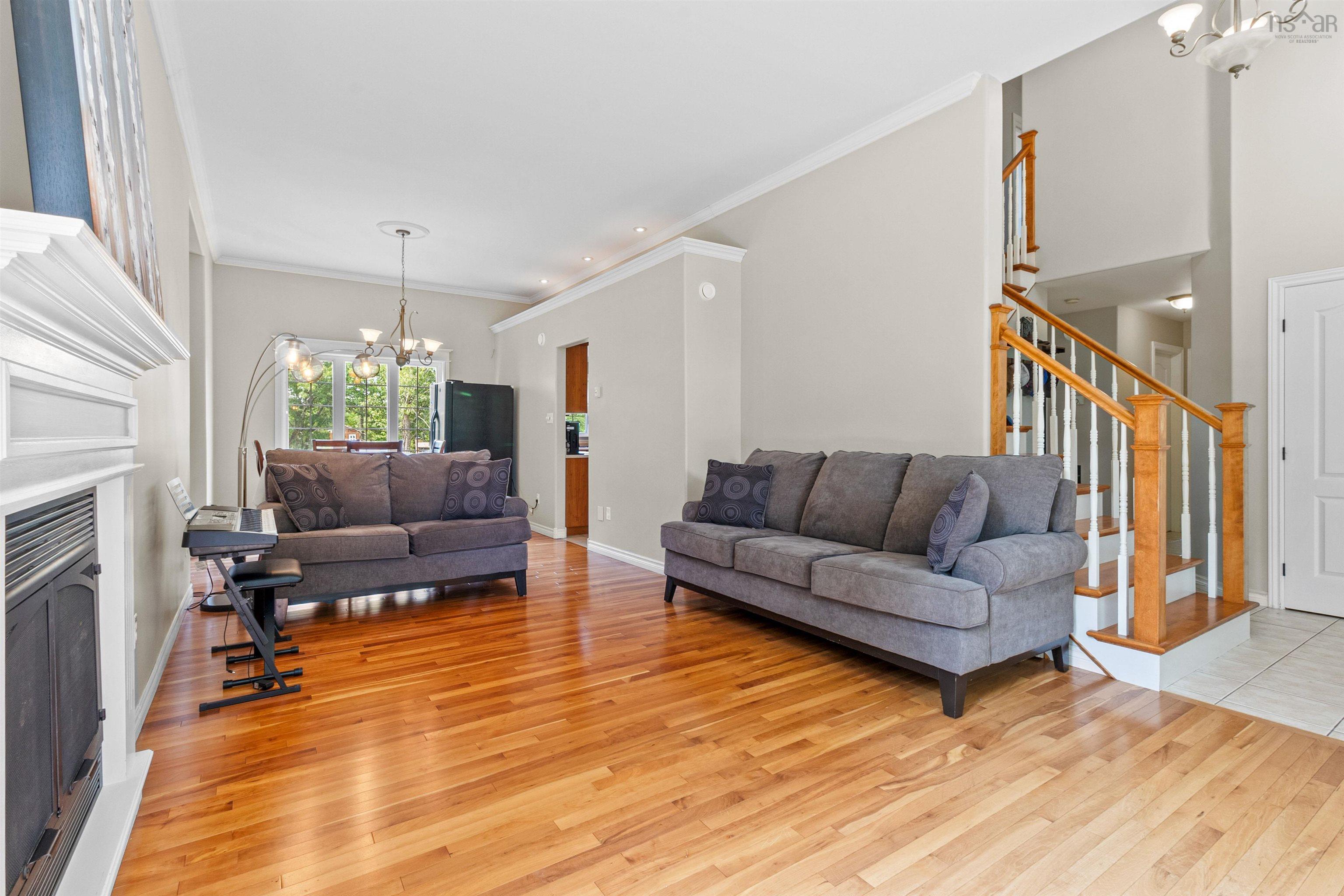 View image 8