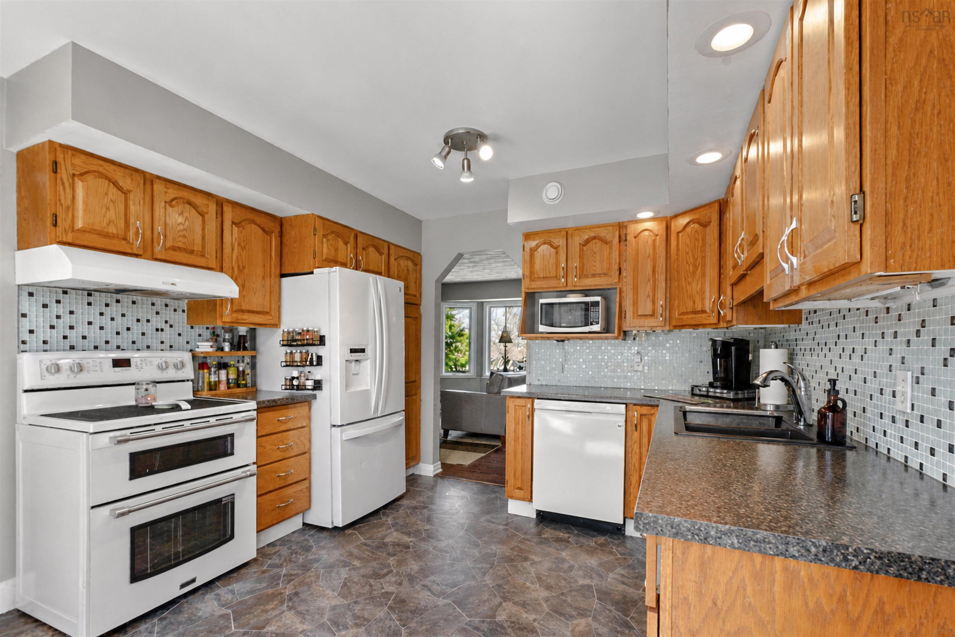 View image 18
