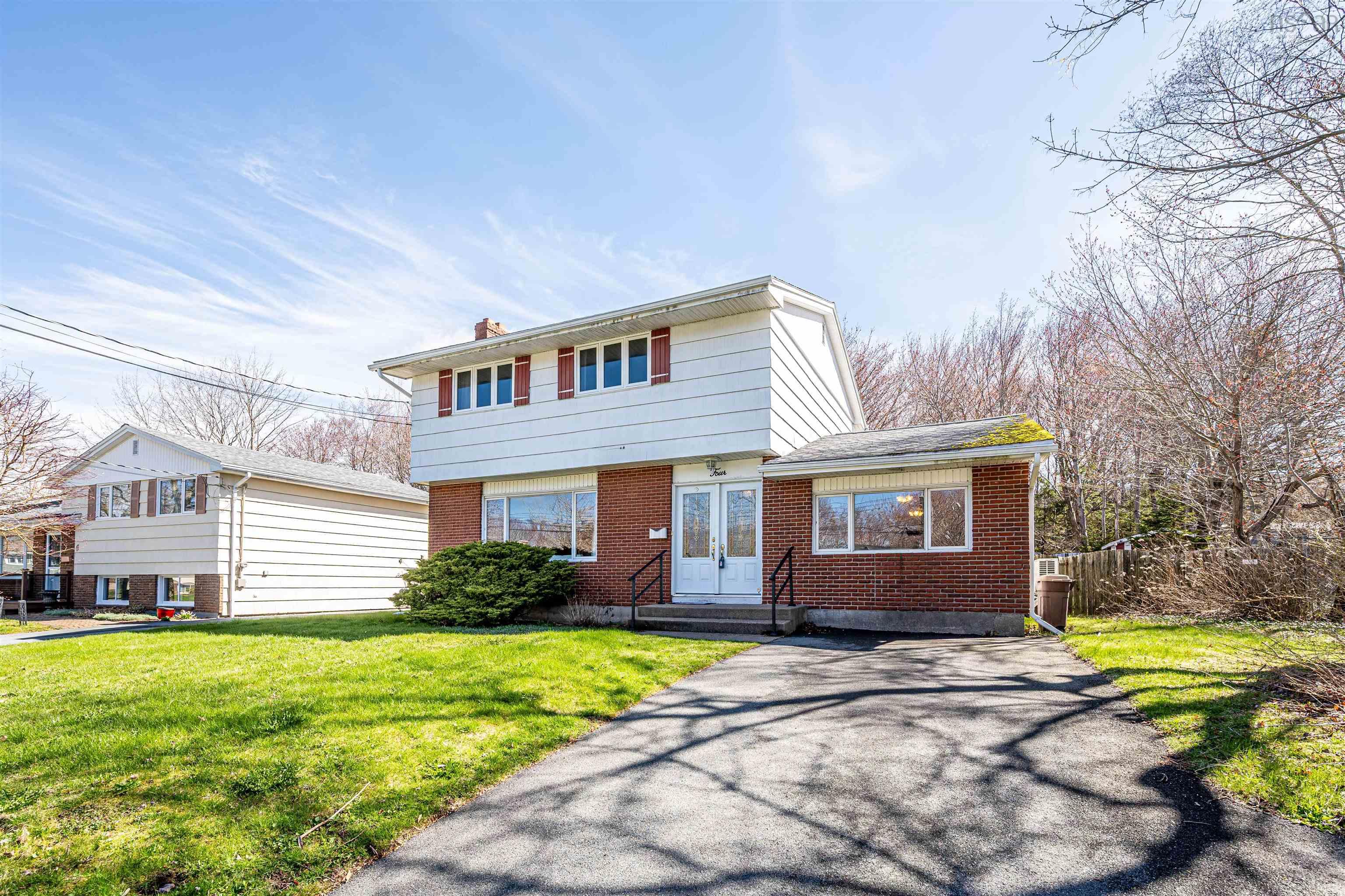 Thumbnail image for 4 Dunrobin Drive MLS<sup>®</sup> 202609812