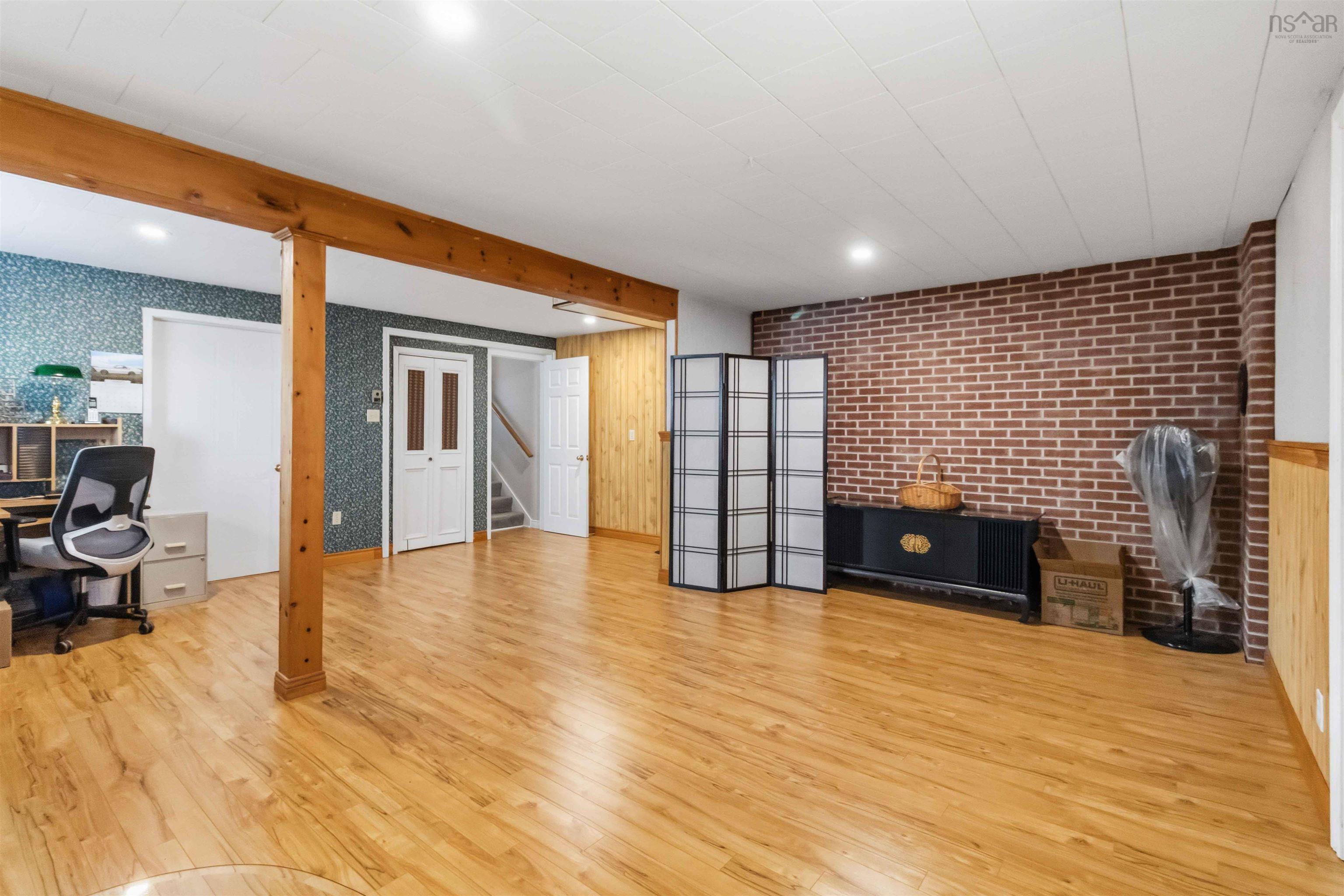 View image 23