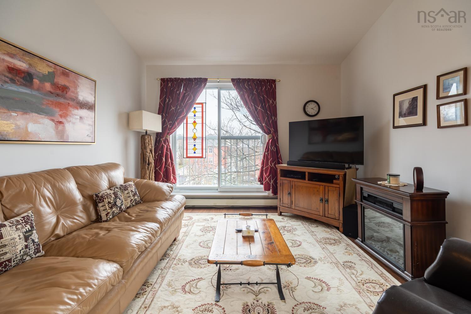View image 11