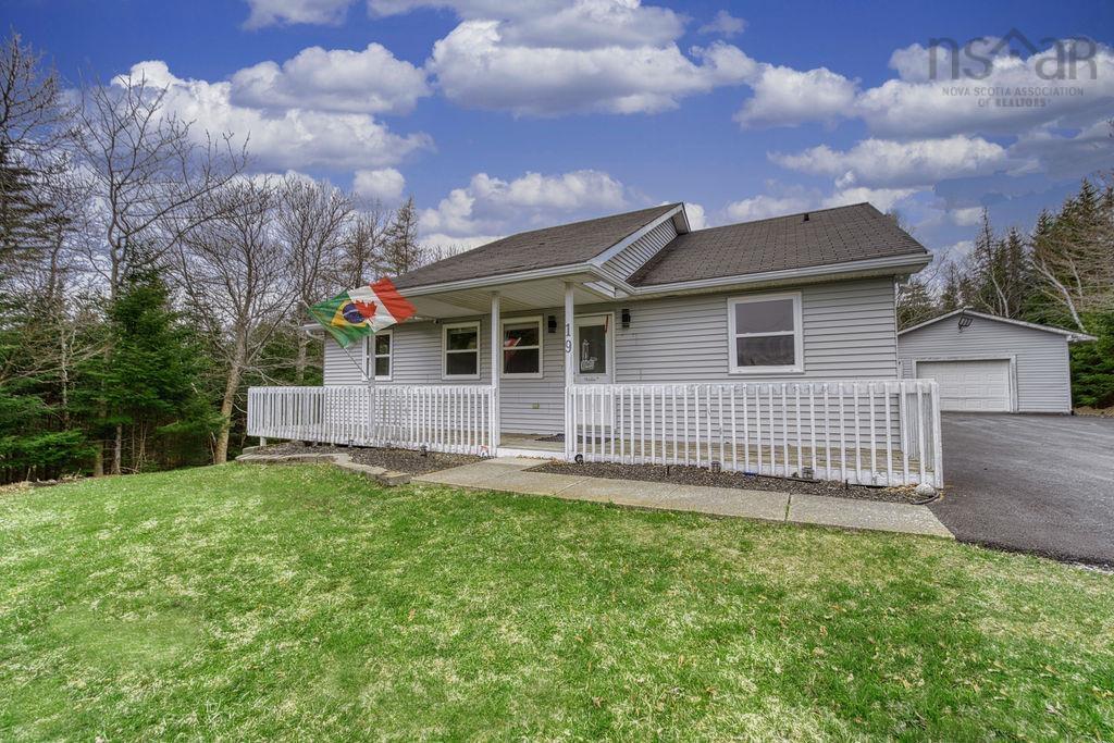 Thumbnail image for 19 Shiloh Drive MLS<sup>®</sup> 202609873