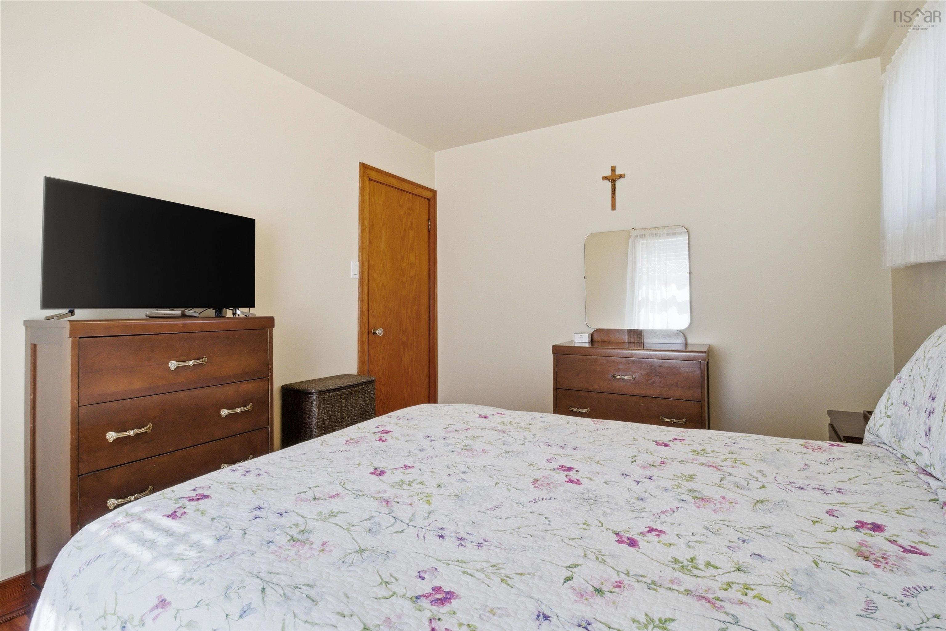 View image 13