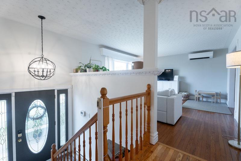 View image 11