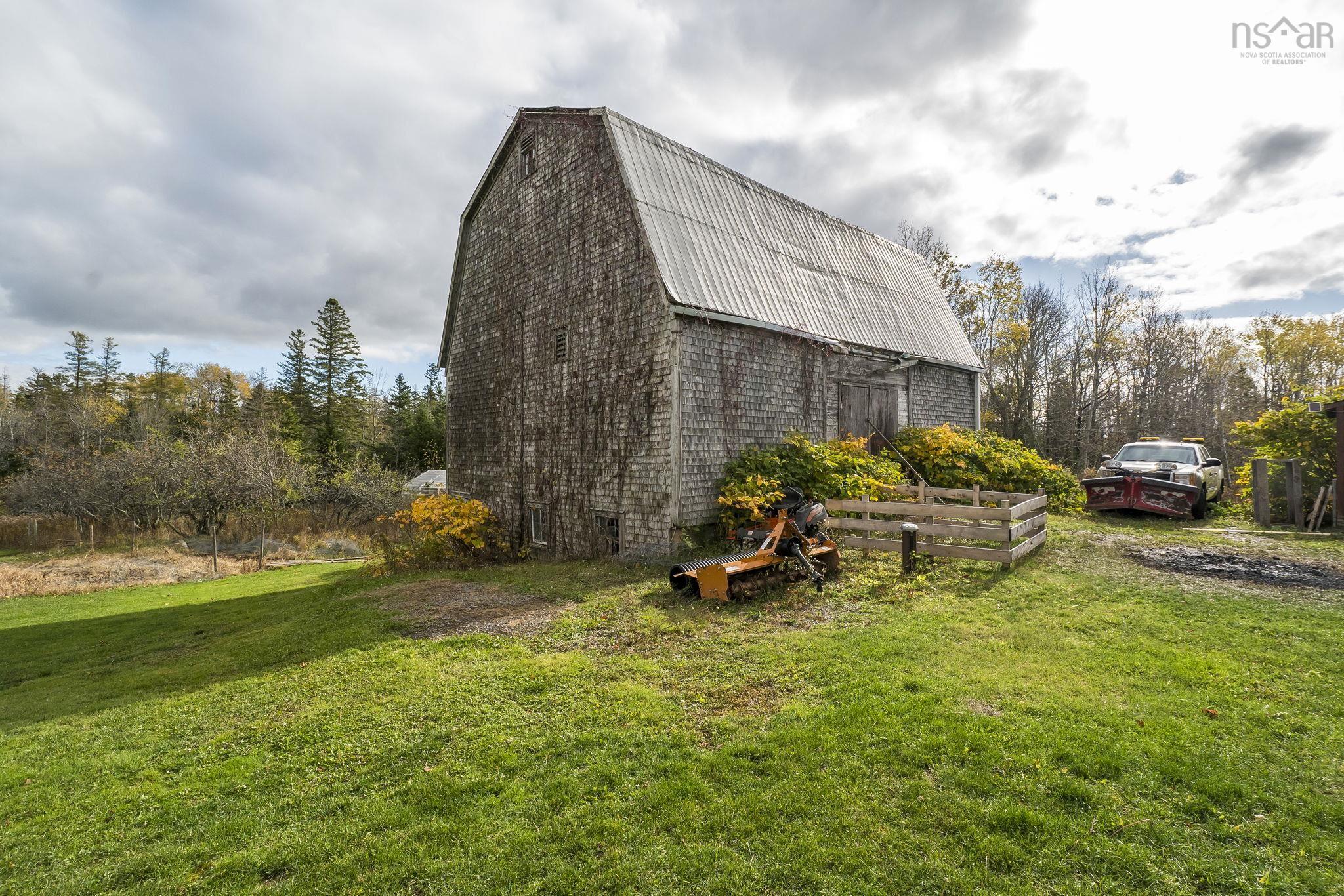 View image 33