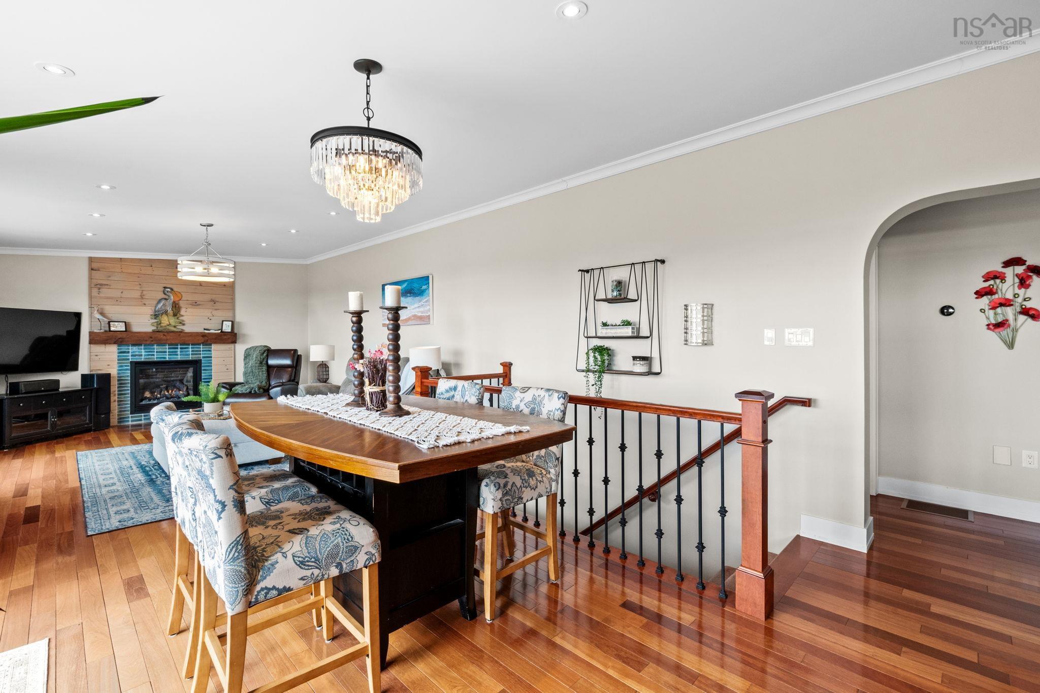 View image 17