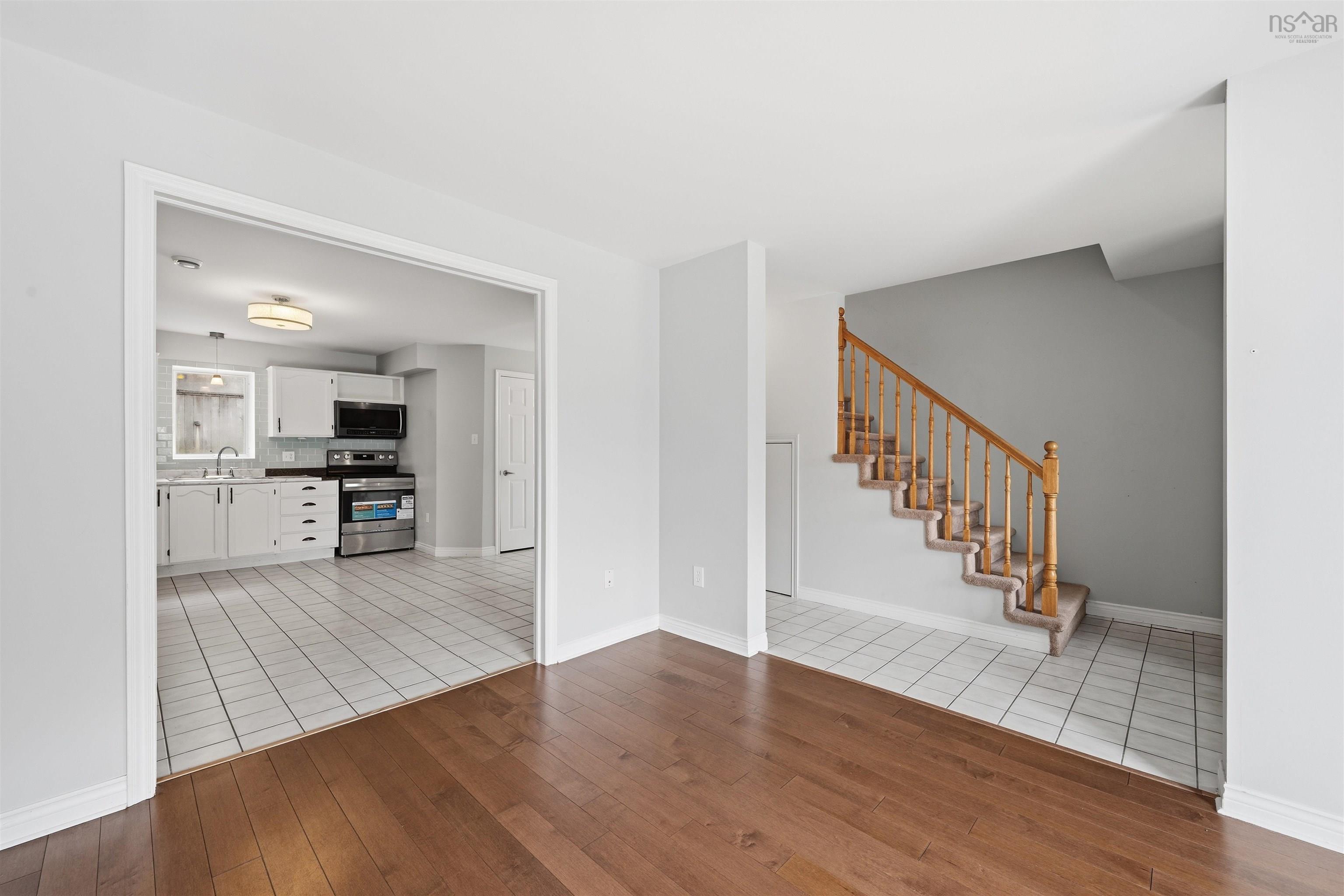 View image 8