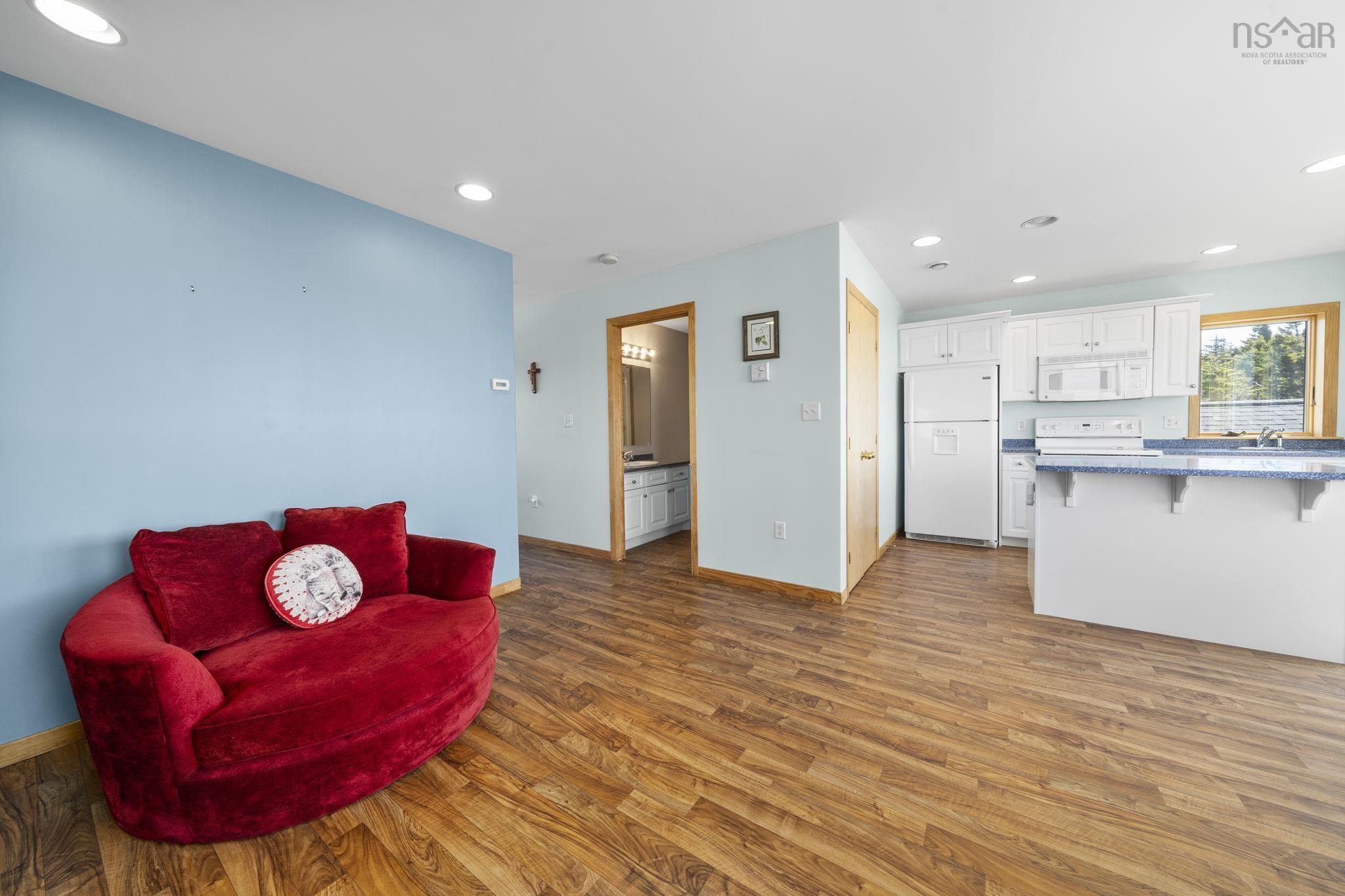 View image 17