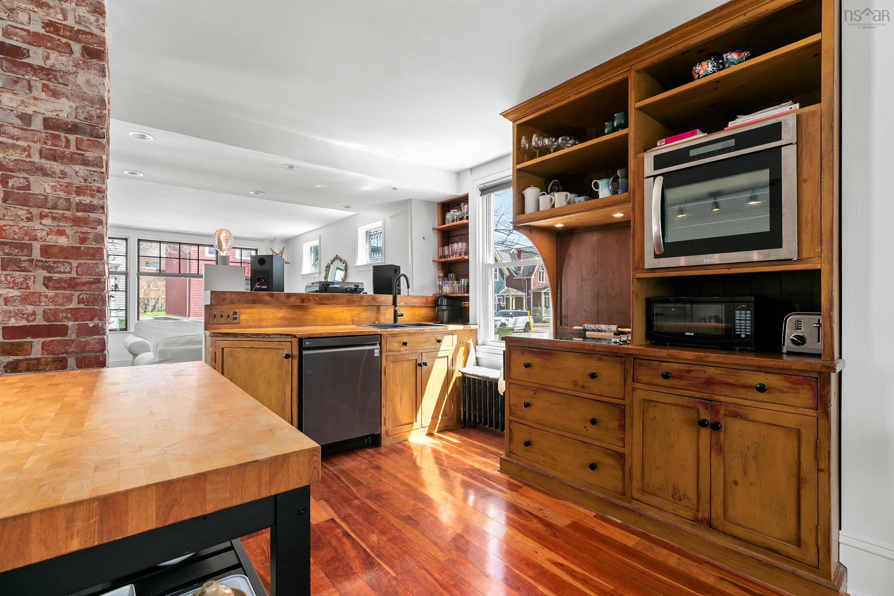 View image 15