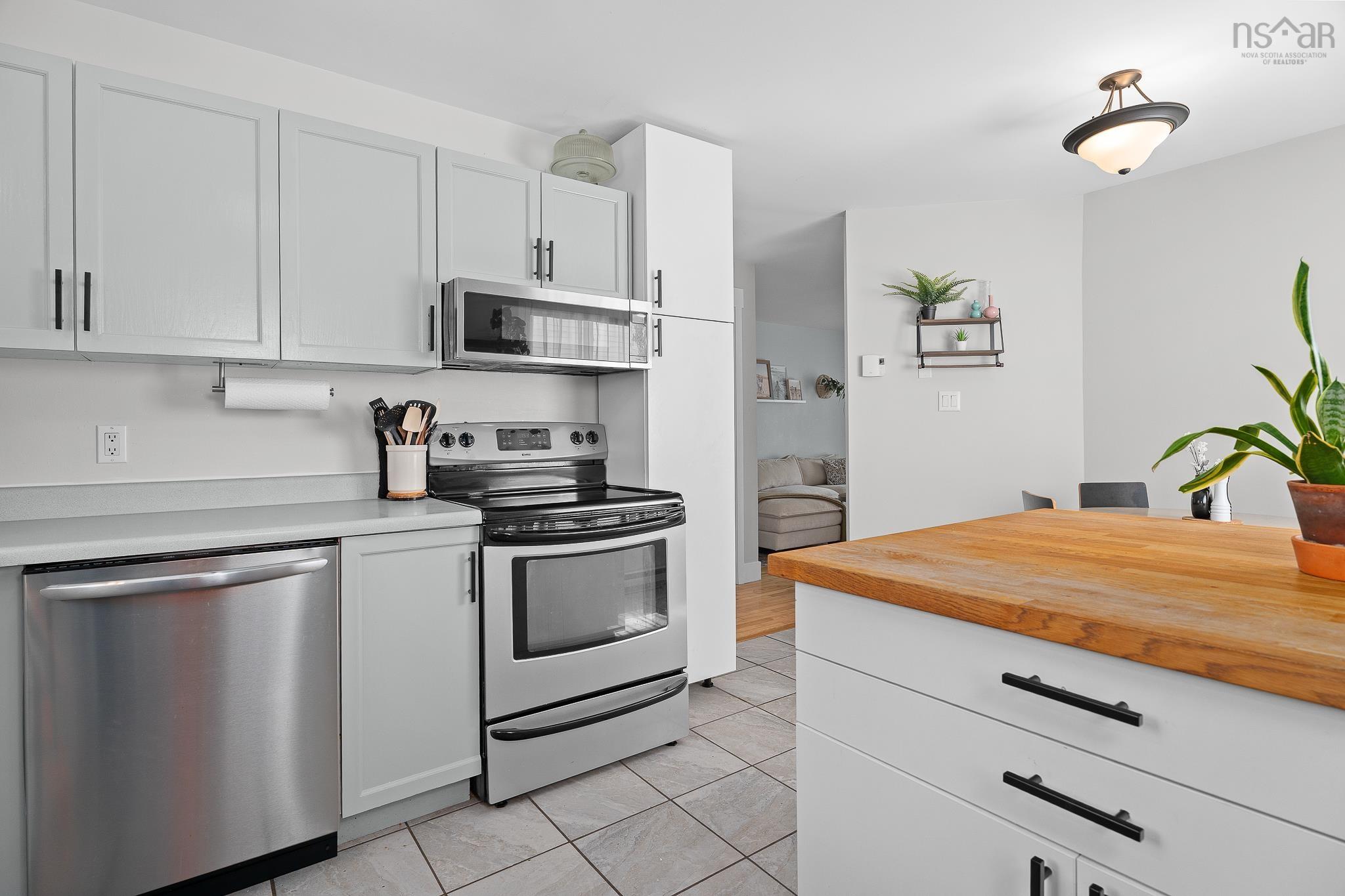 View image 11