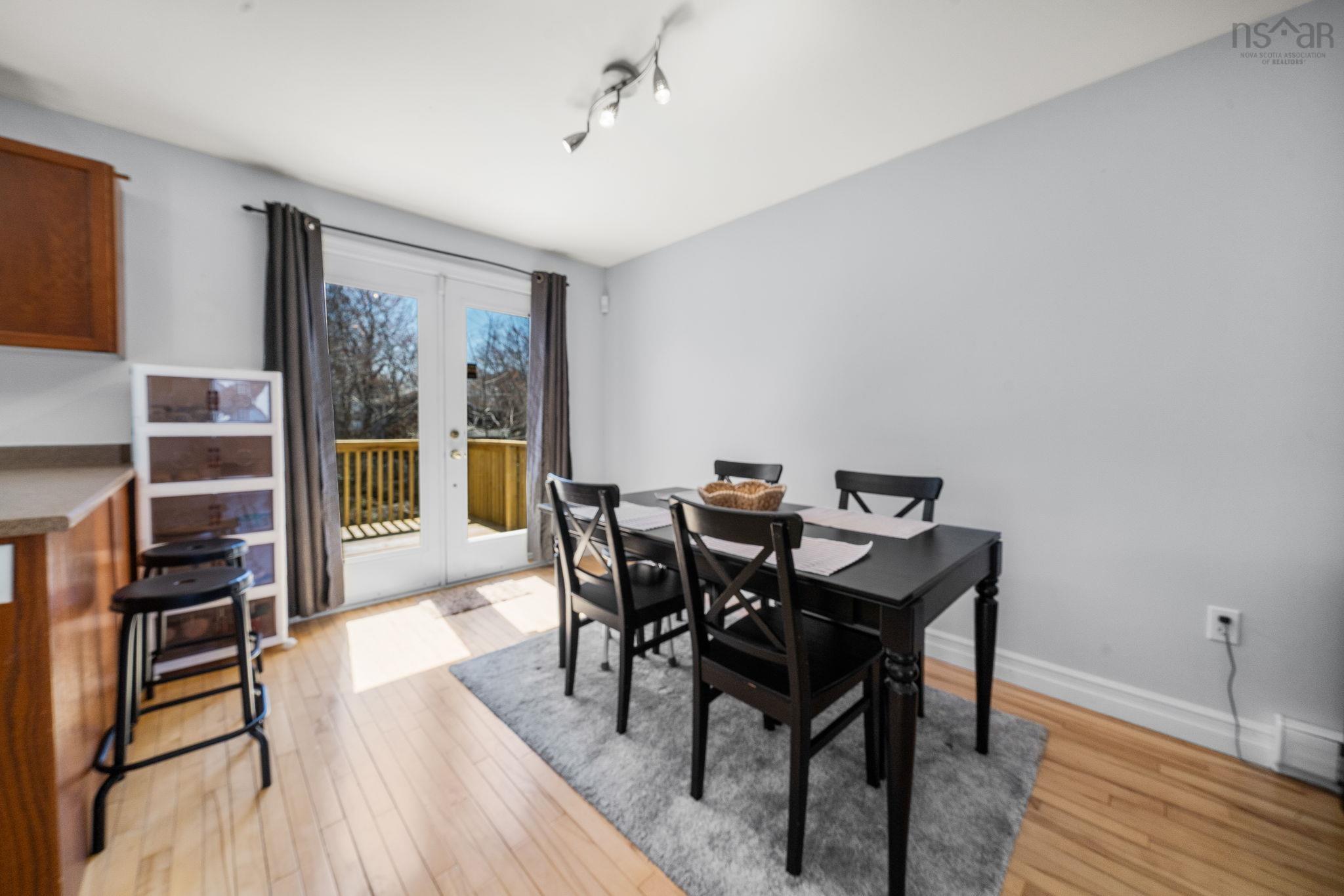 View image 14