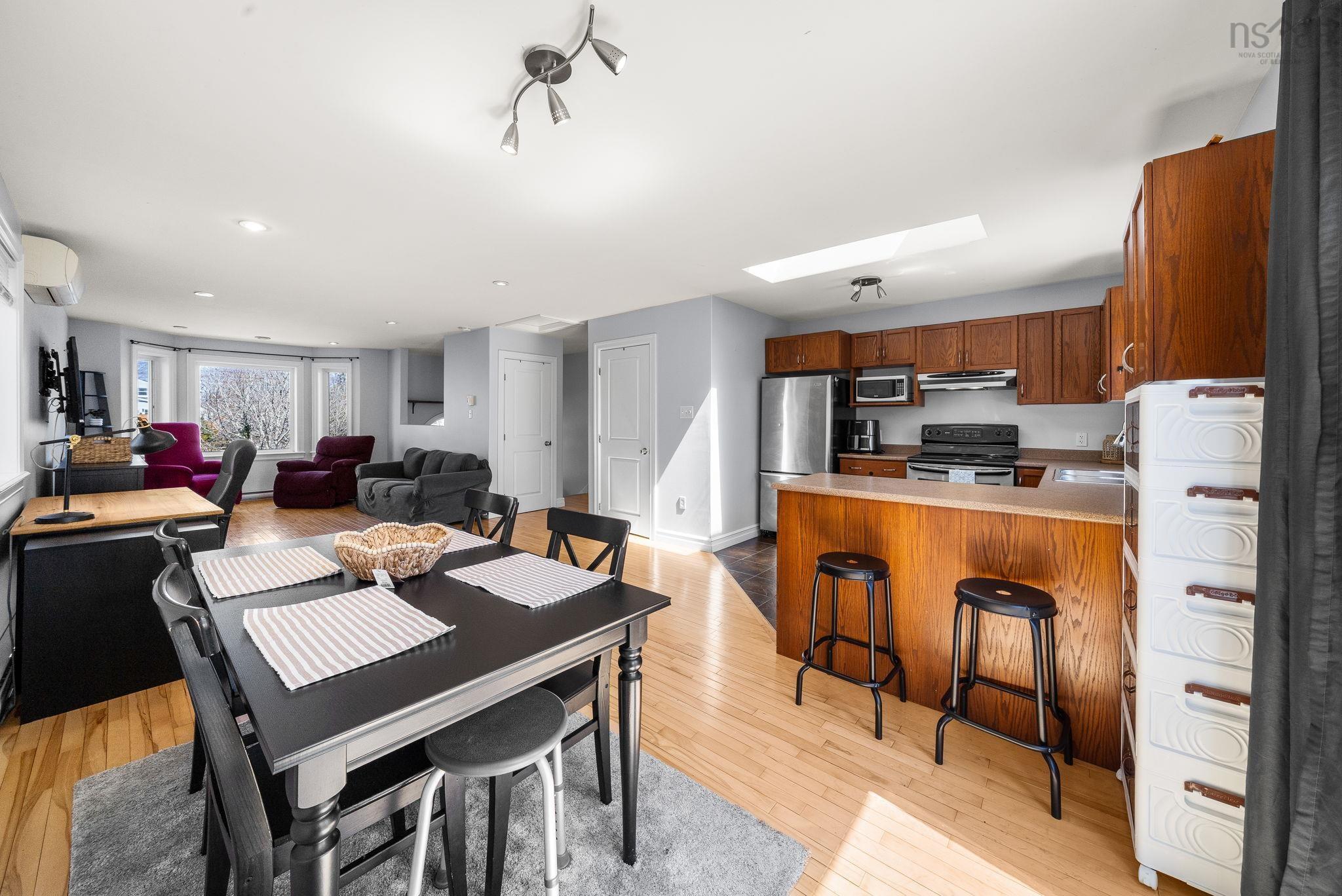 View image 17