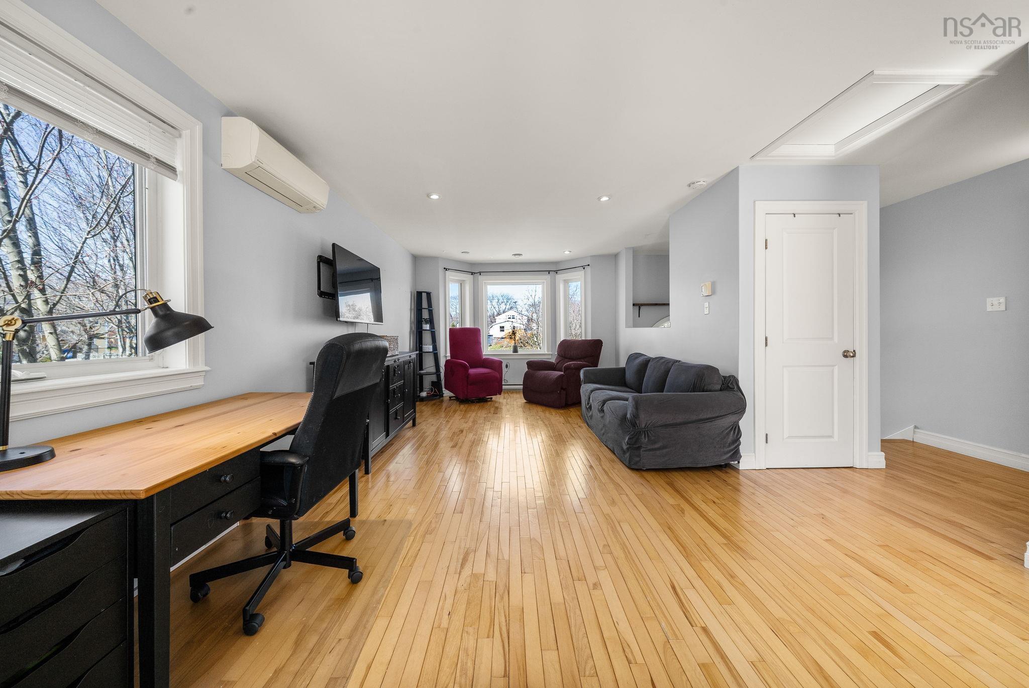 View image 6