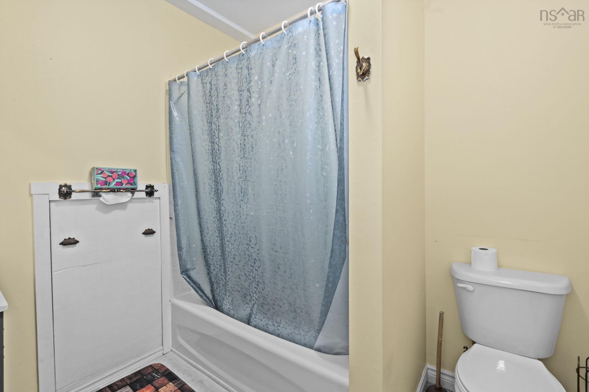 View image 12