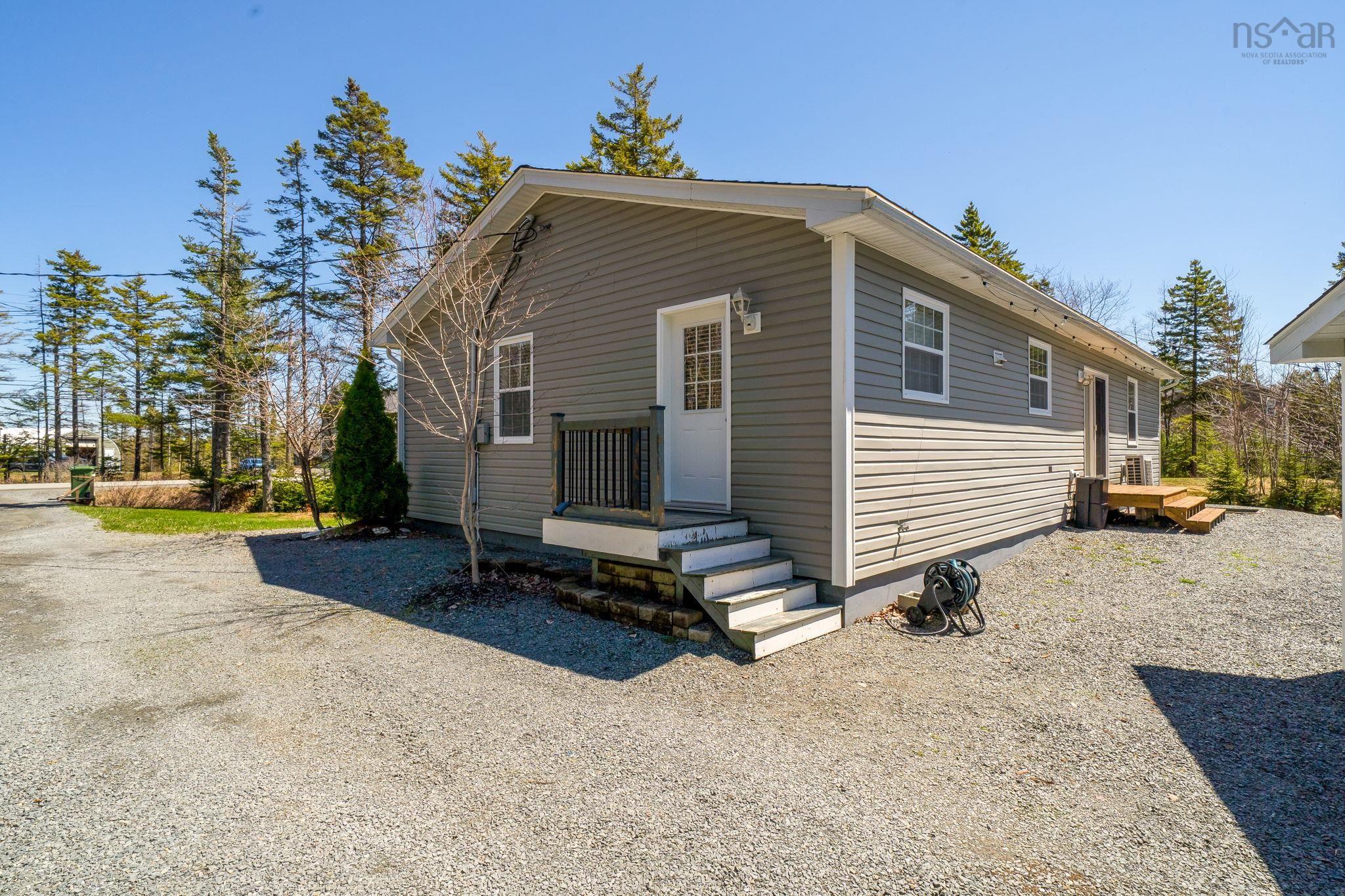View image 28