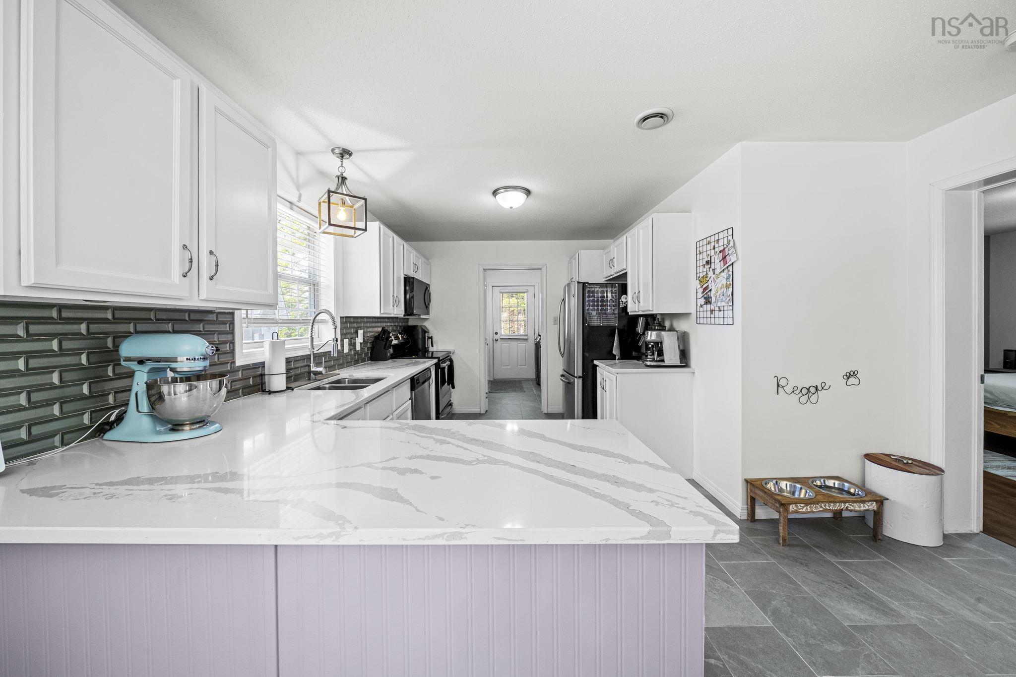 View image 9