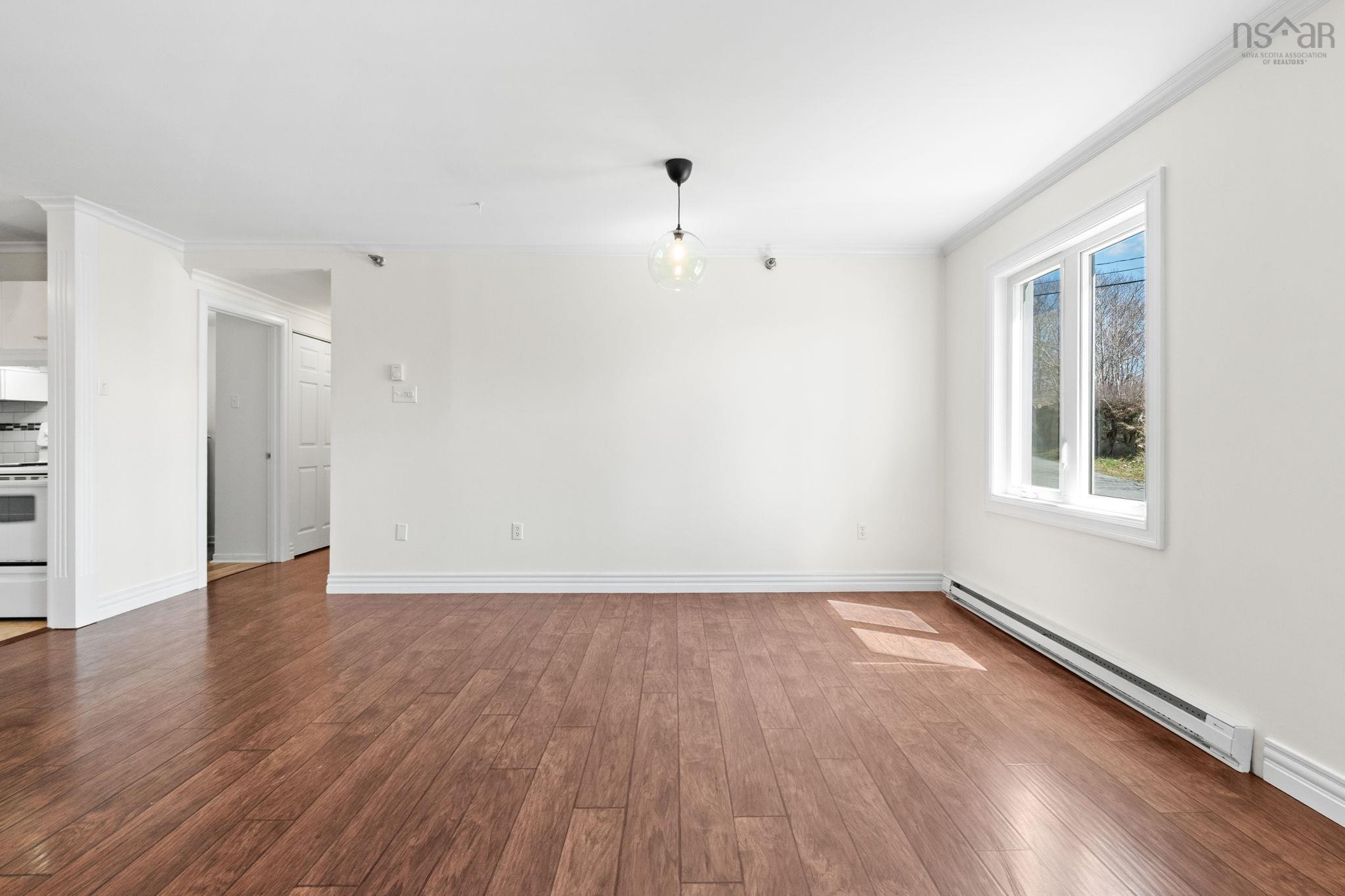 View image 11