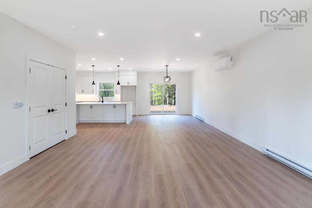 View image 18