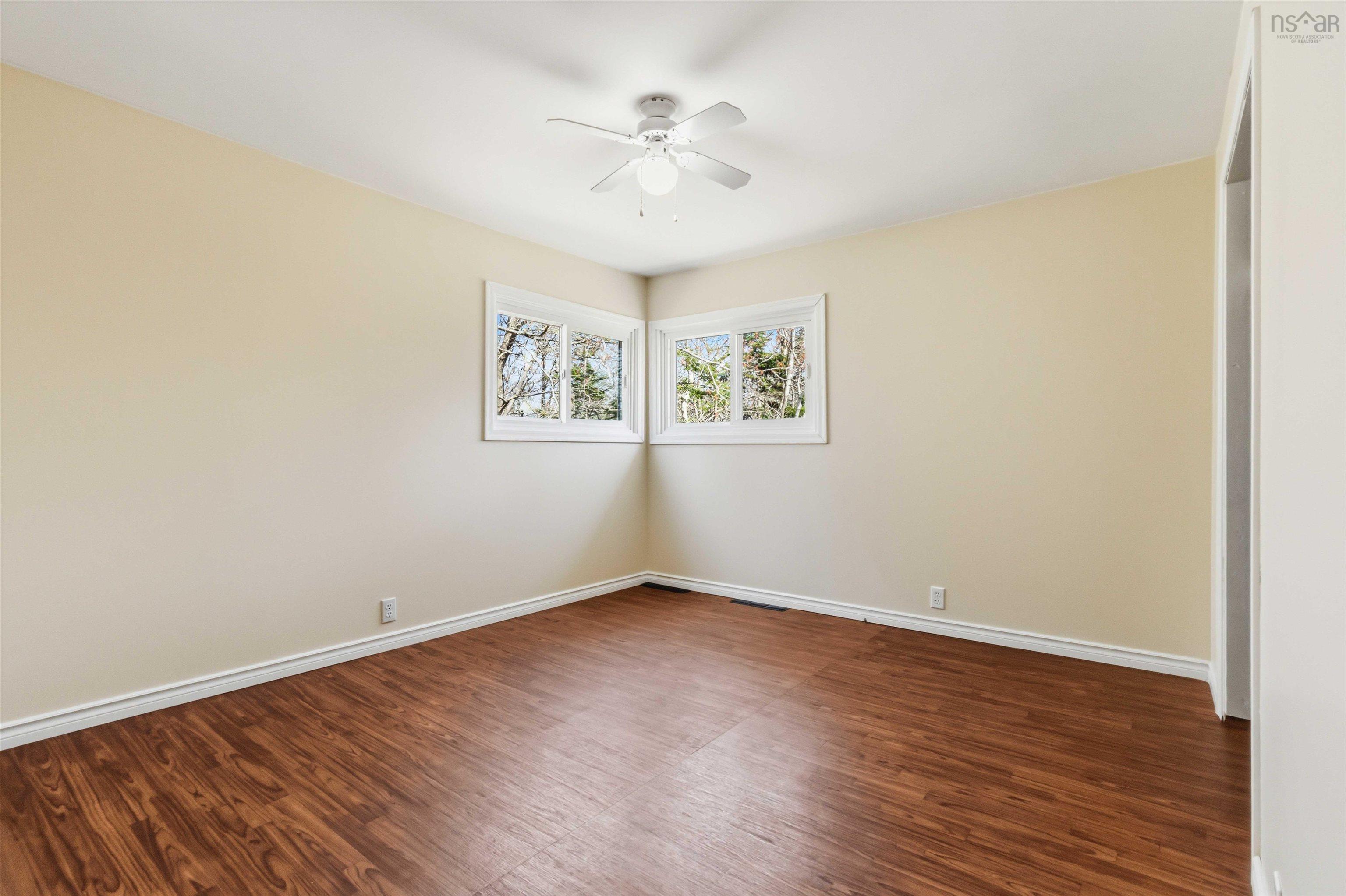 View image 18