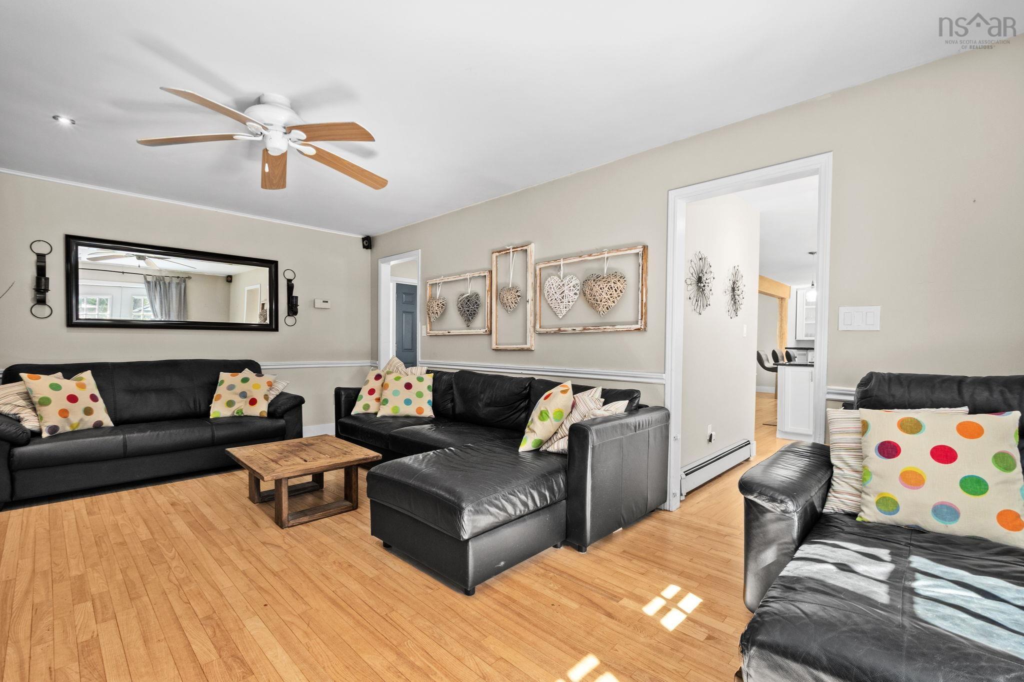 View image 15