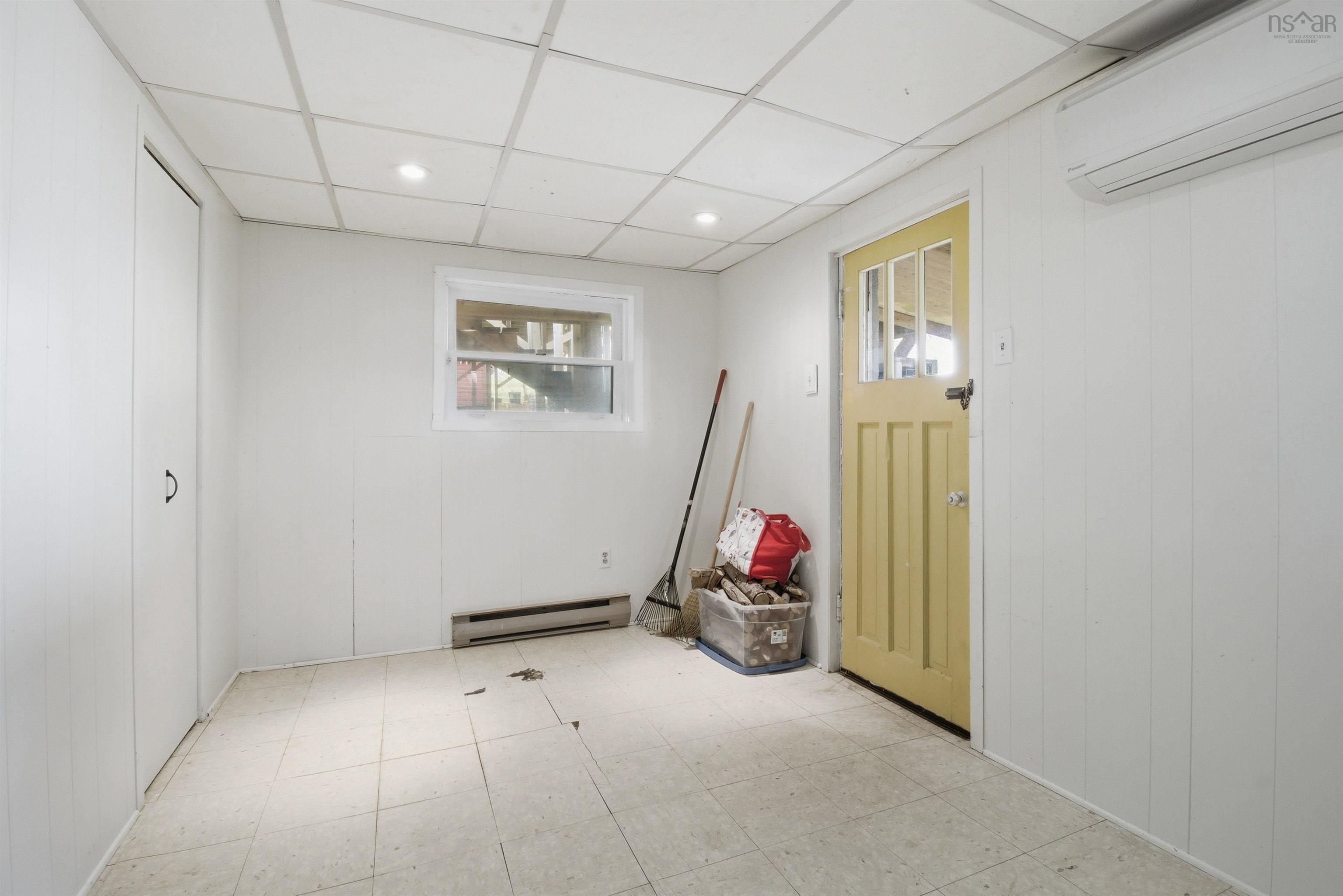 View image 28