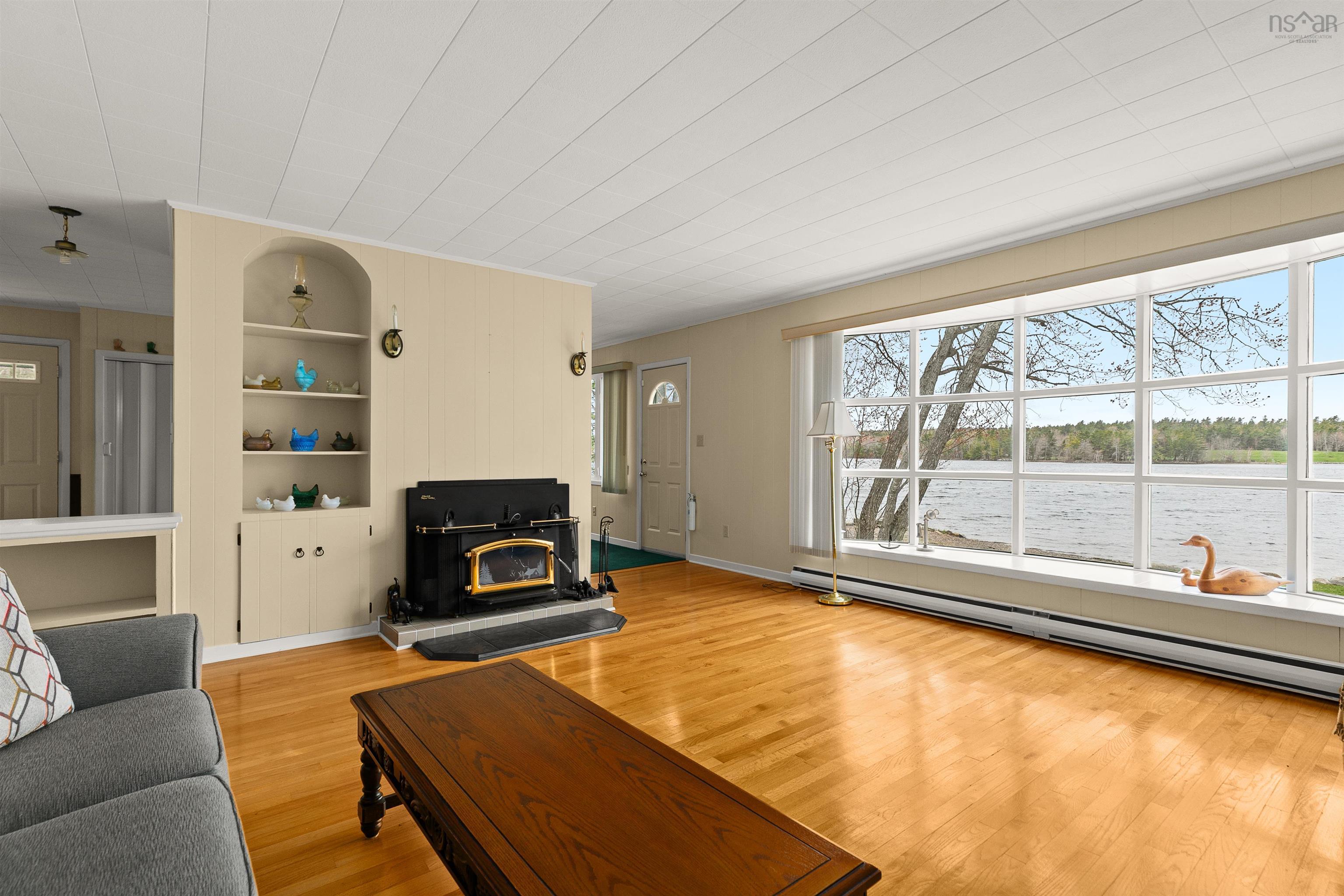 View image 18