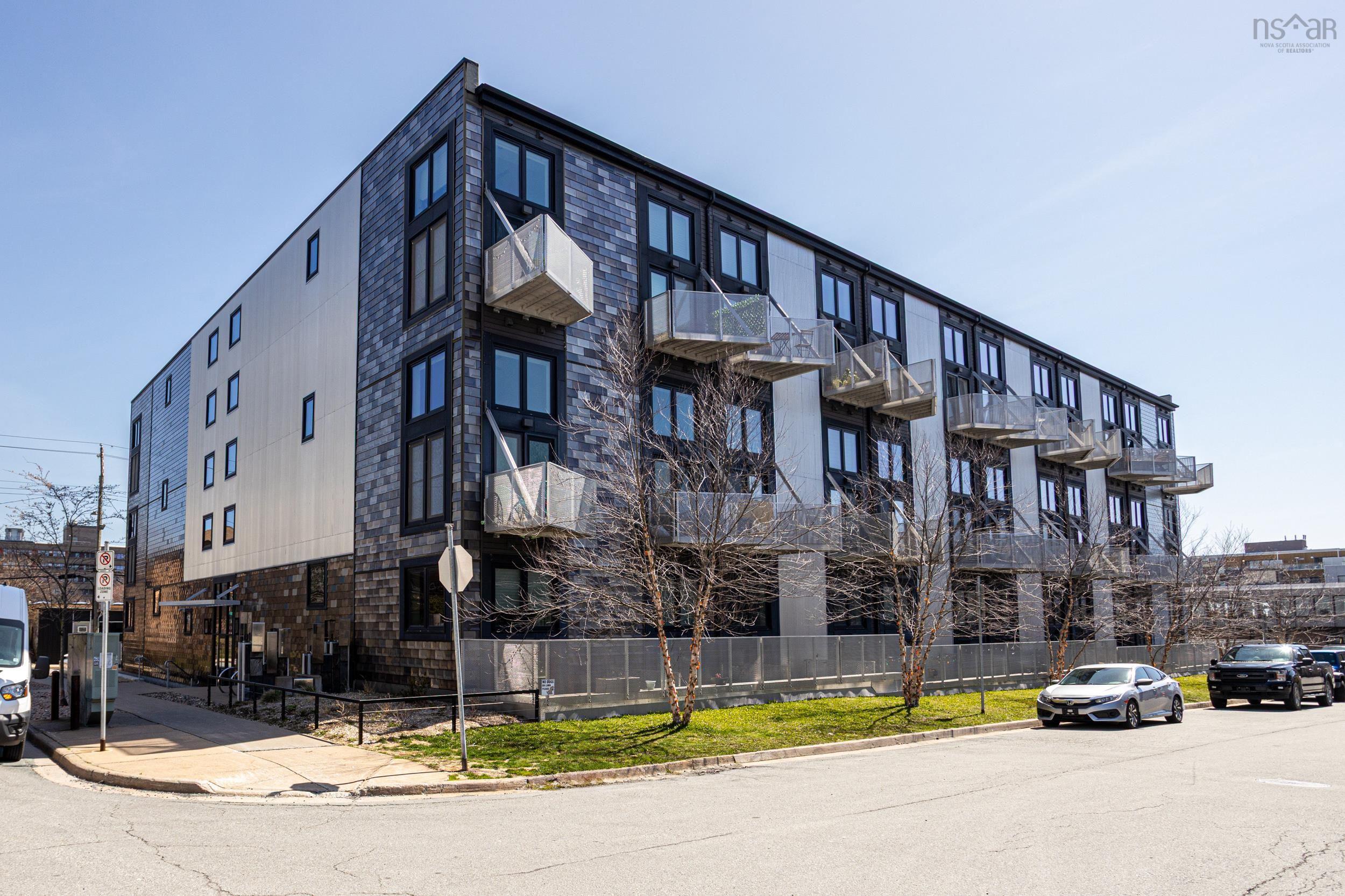 Thumbnail image for 108 5662 Roberts Street MLS<sup>®</sup> 202610073