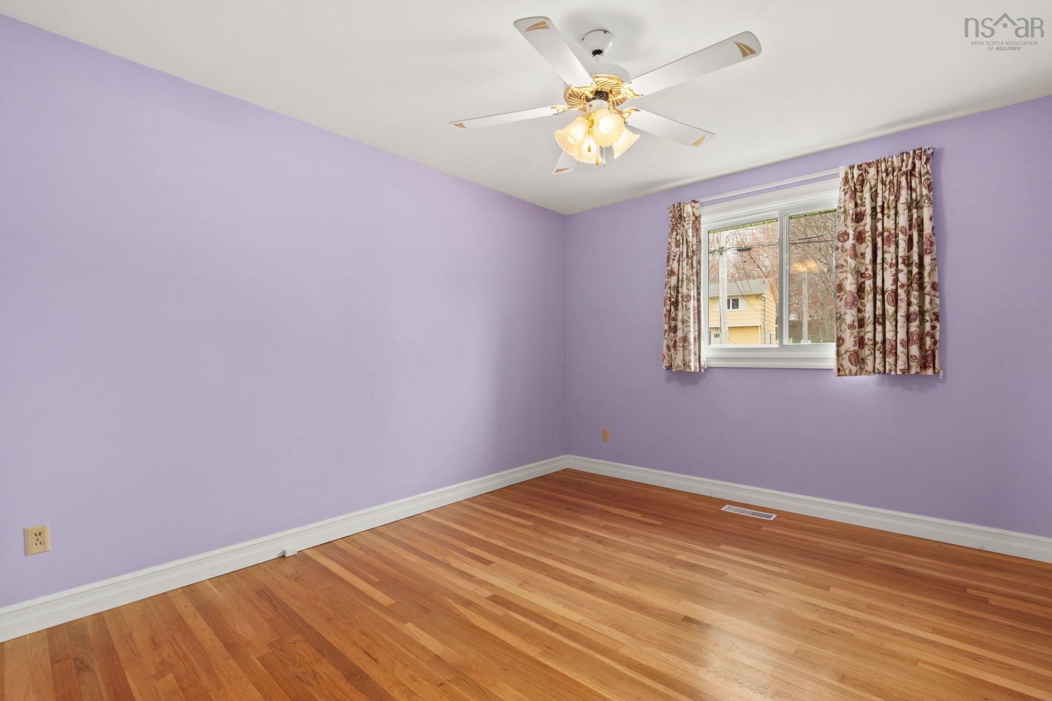 View image 18