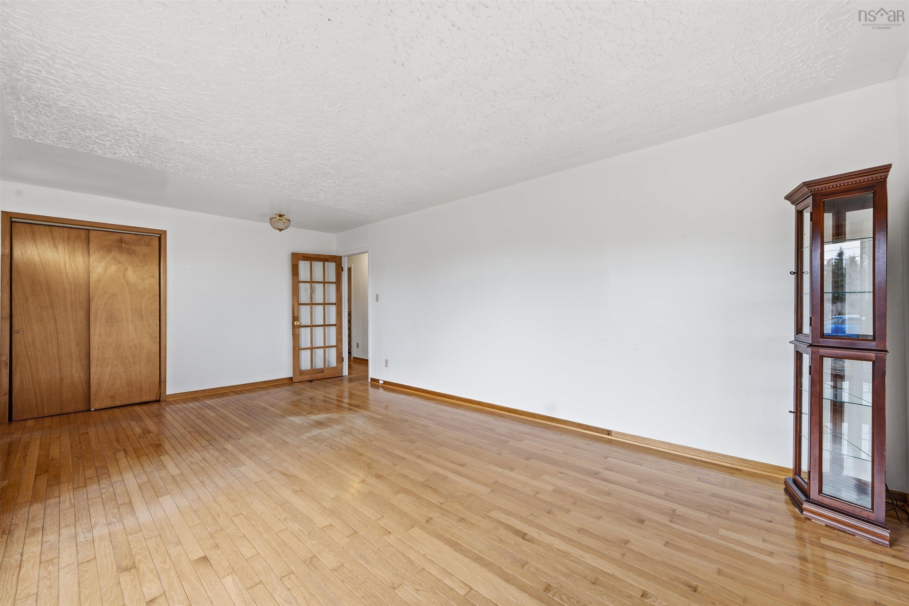 View image 12