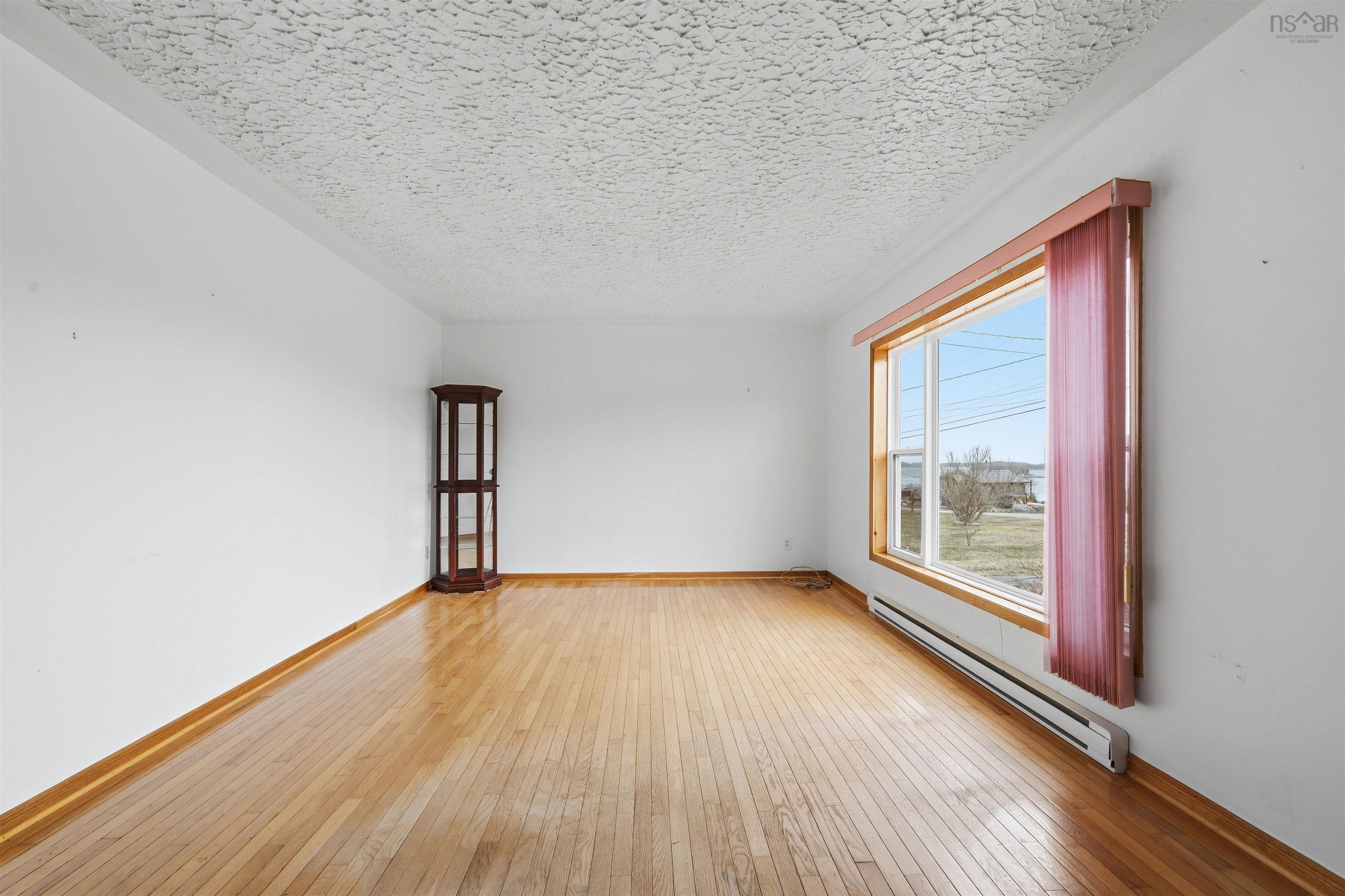 View image 15