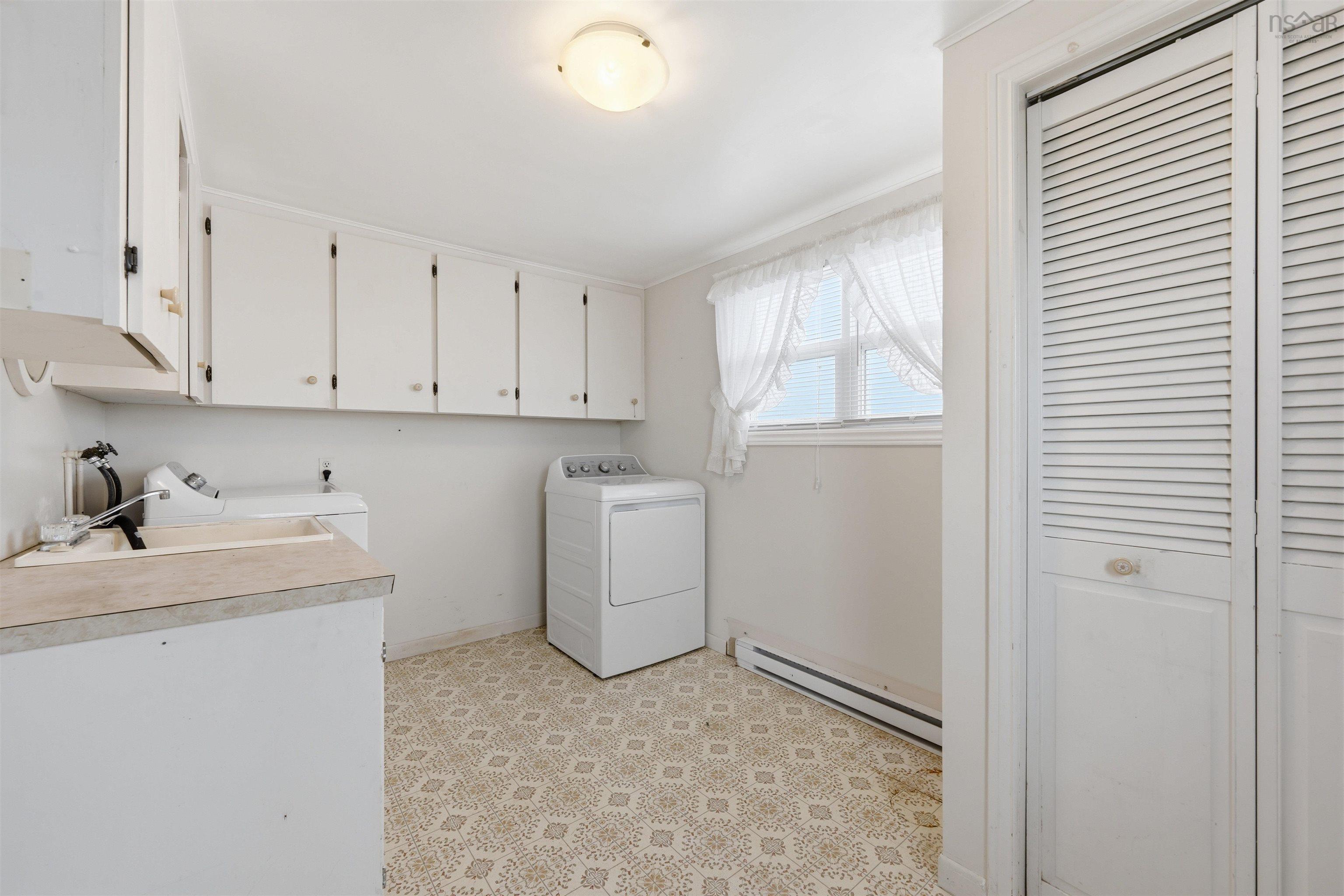 View image 18