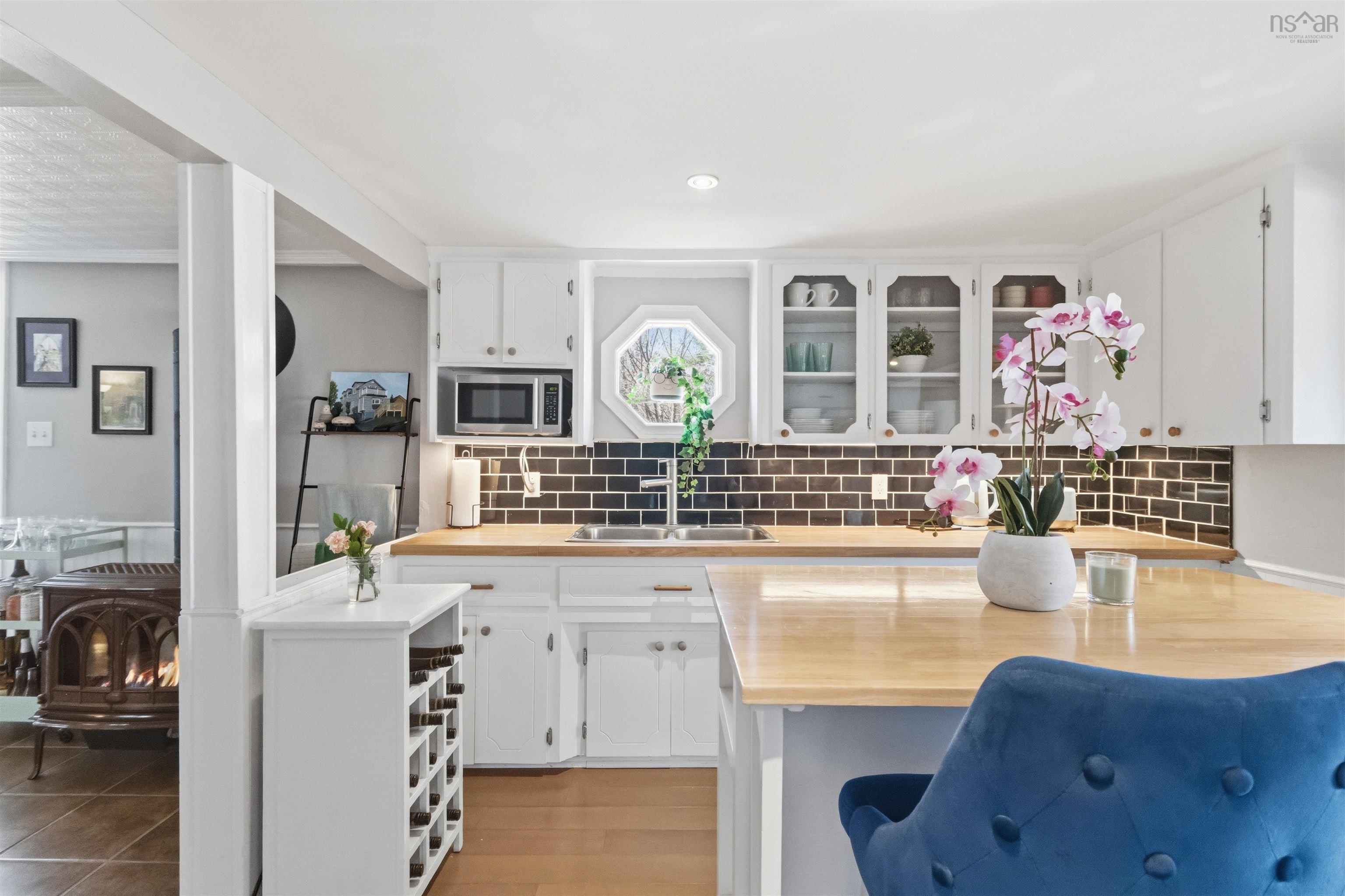 View image 11