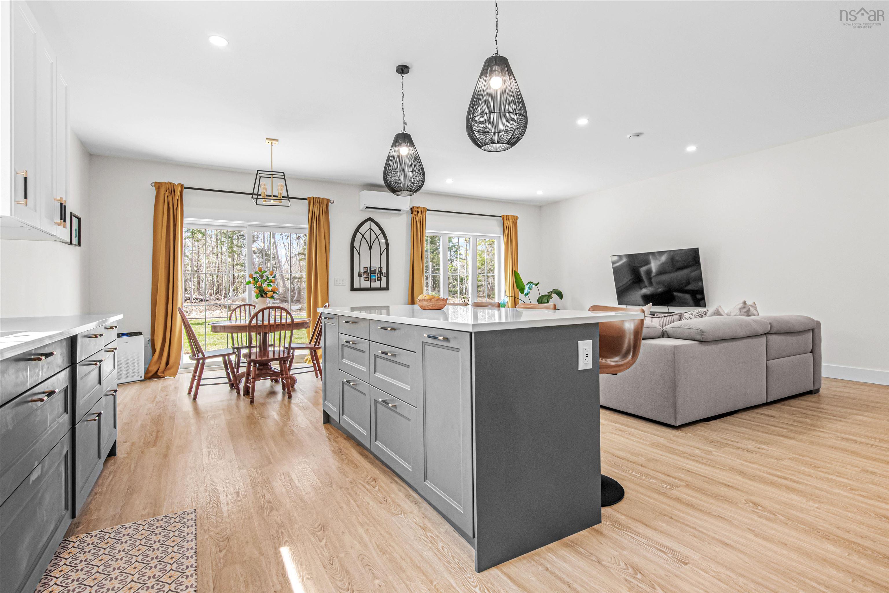 View image 17