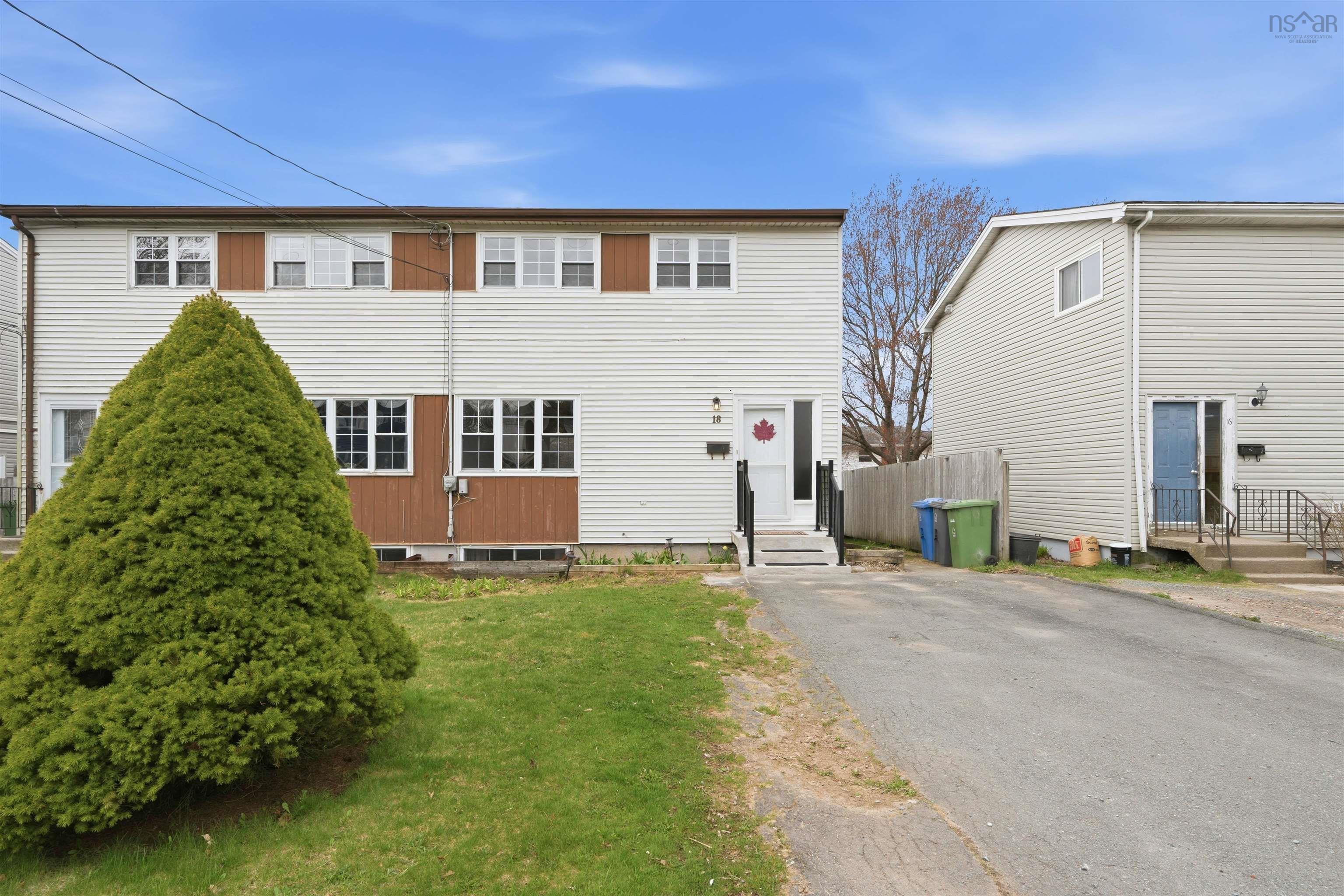 Thumbnail image for 18 Roblea Drive MLS<sup>®</sup> 202610128
