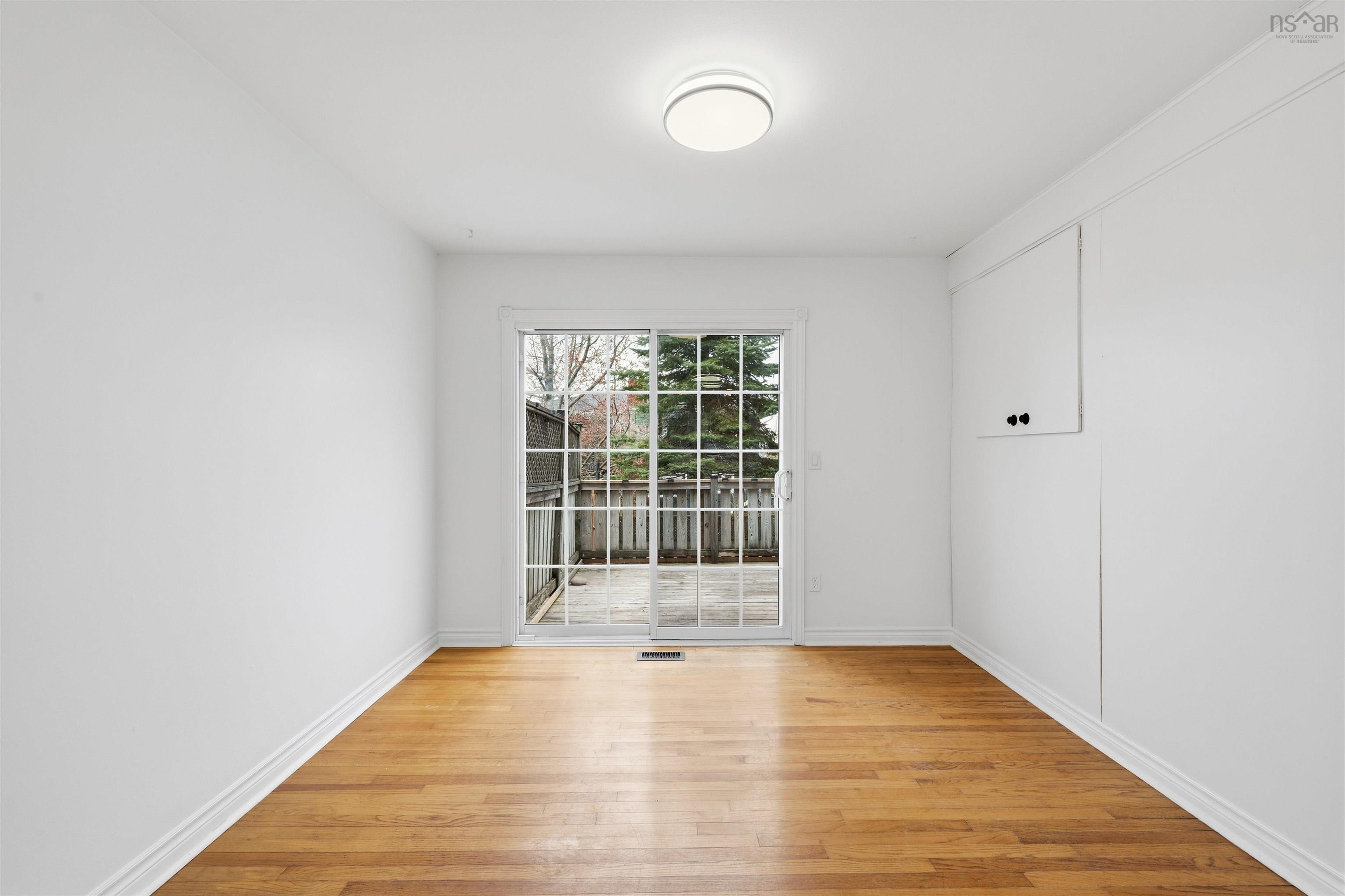 View image 9