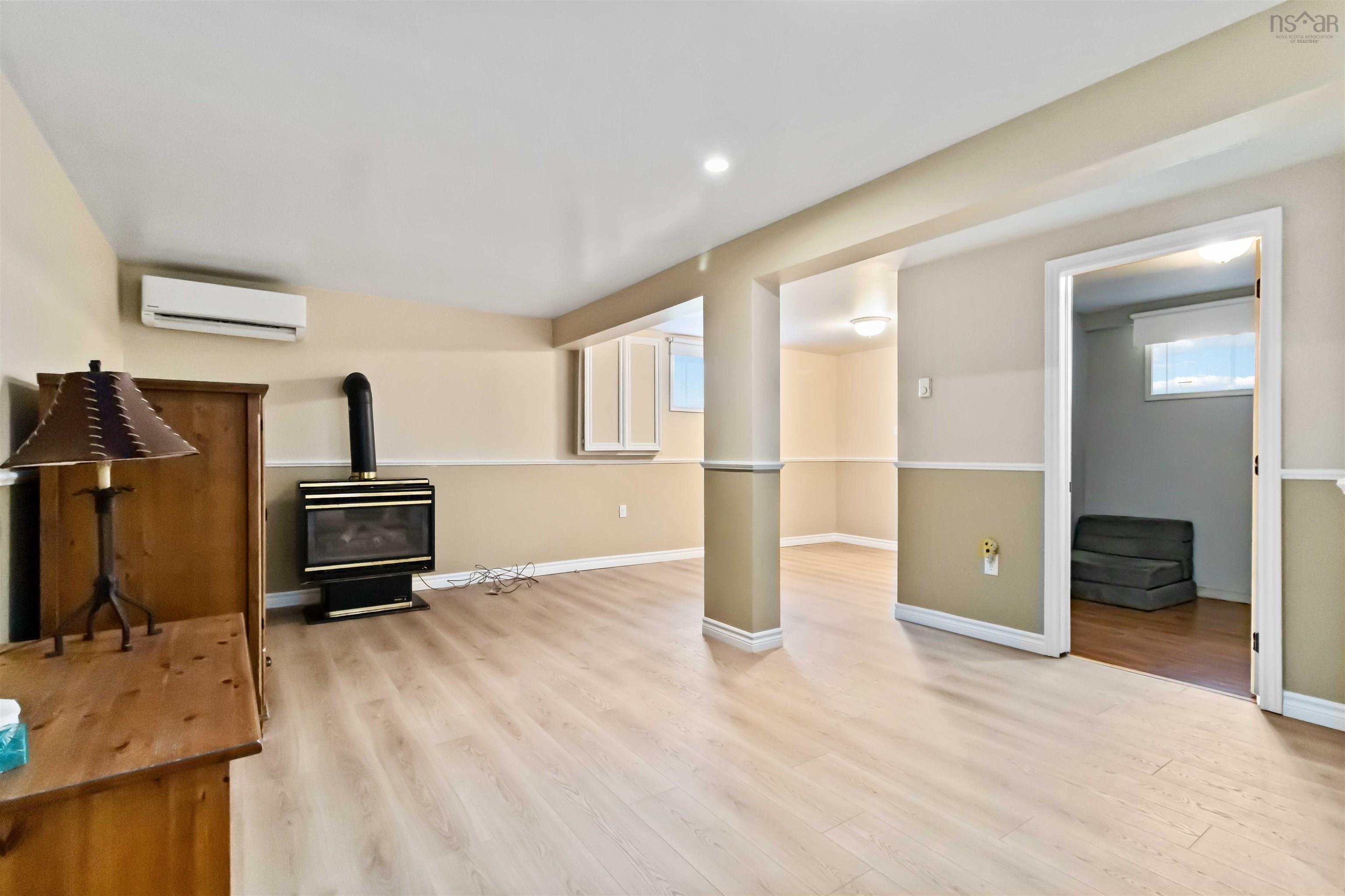 View image 18