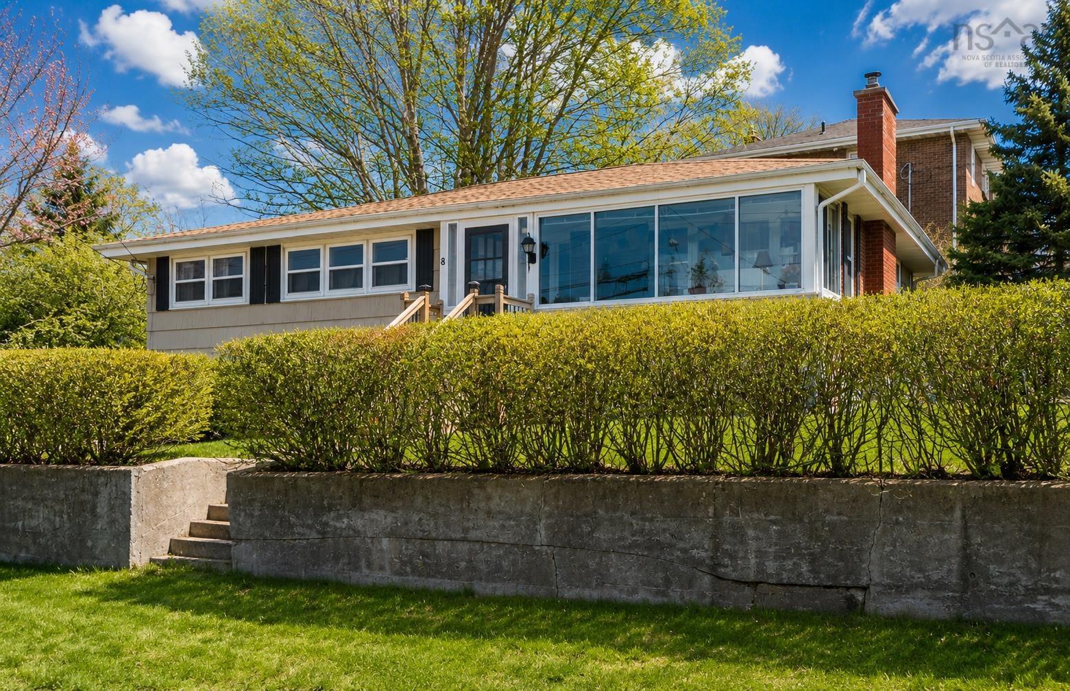 Thumbnail image for 8 Curley Drive MLS<sup>®</sup> 202610188