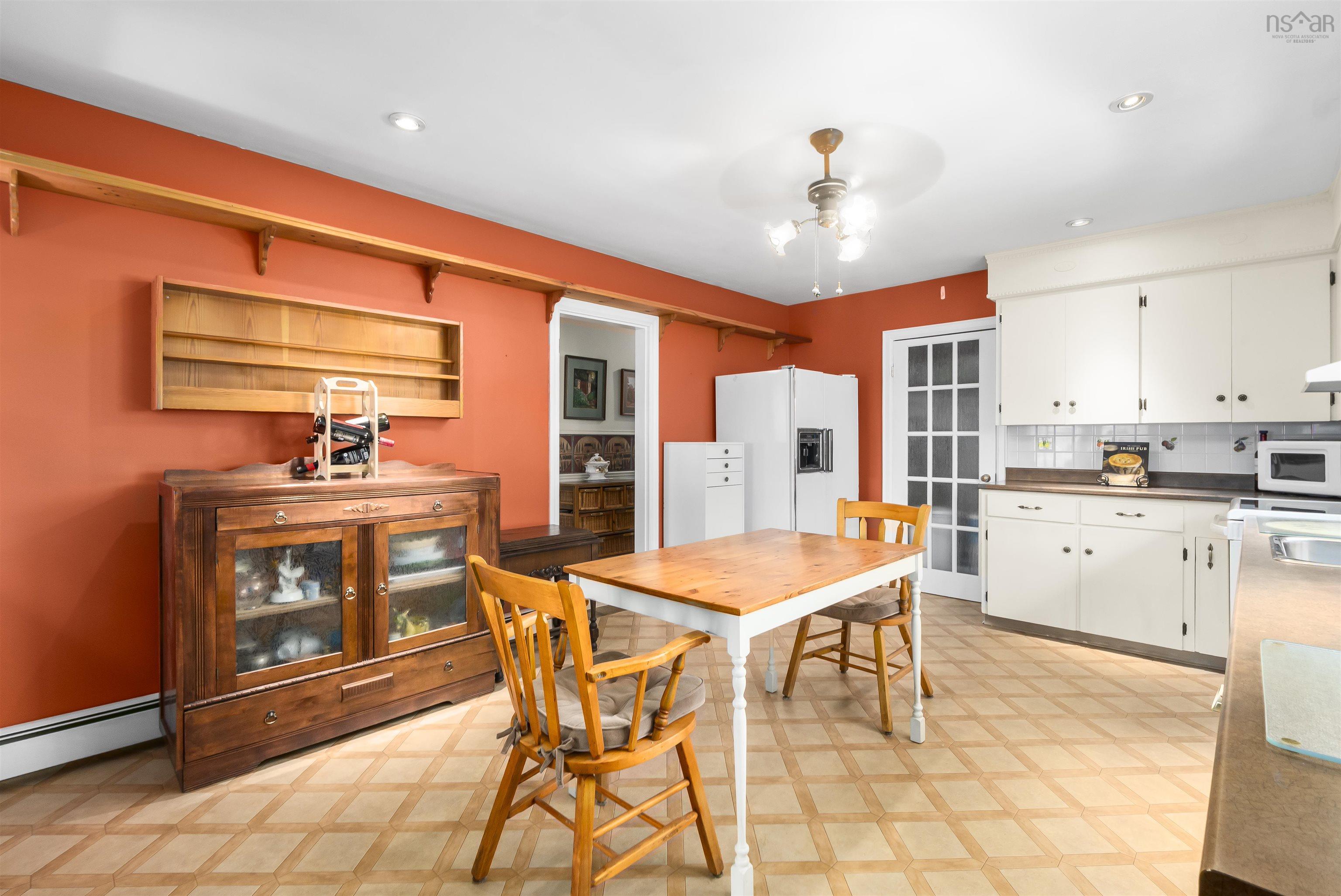 View image 12