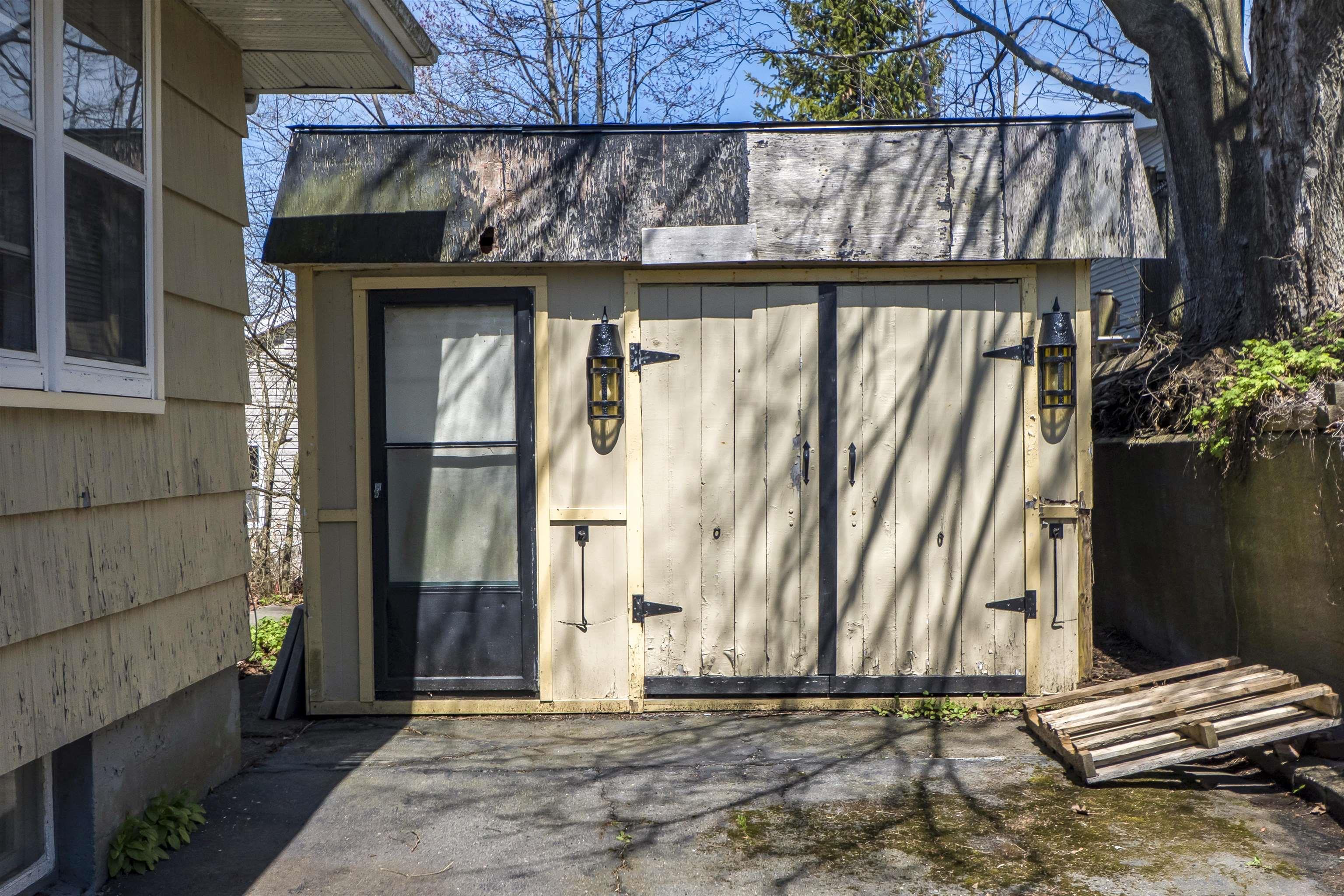 View image 31