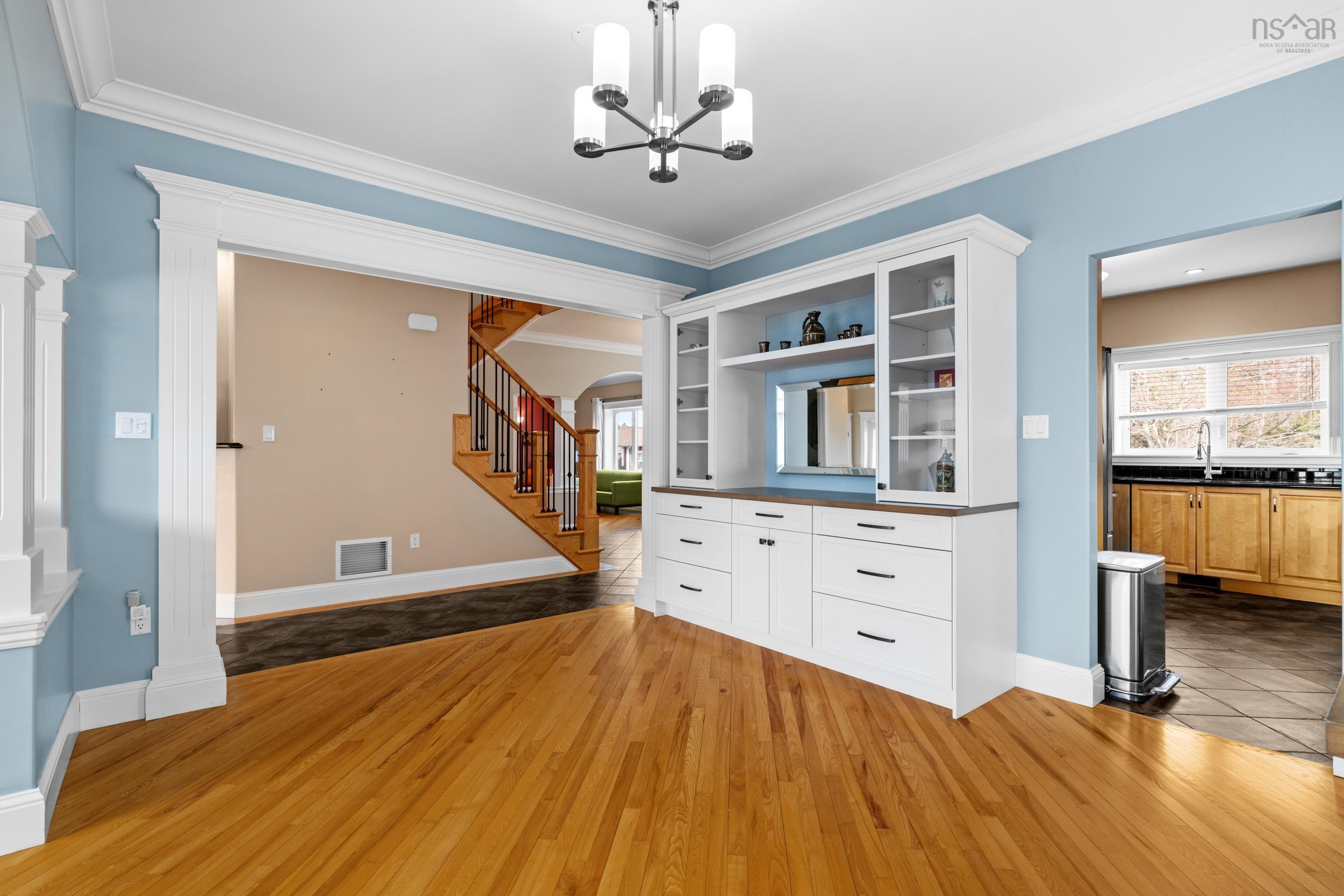 View image 9