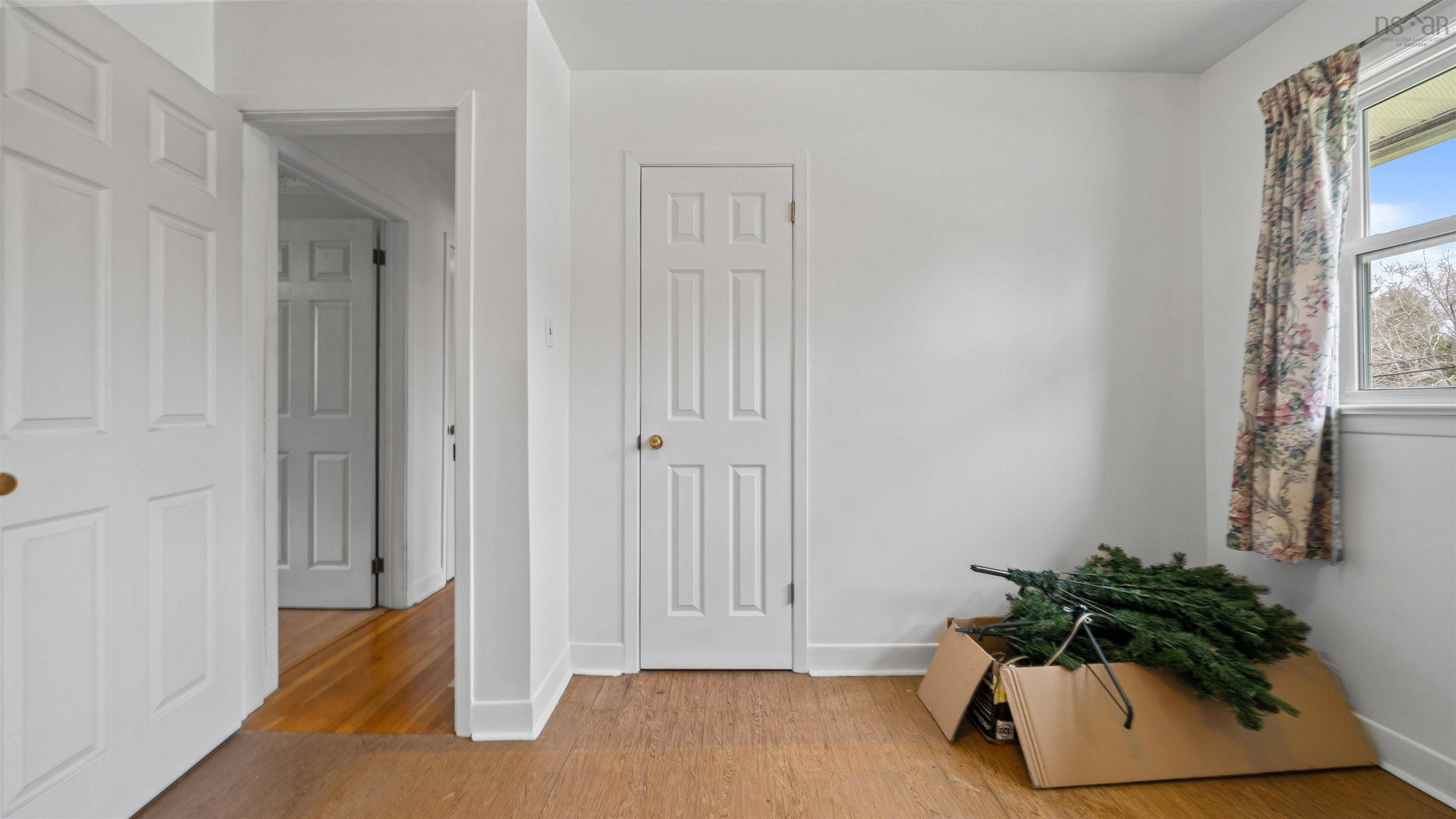 View image 19