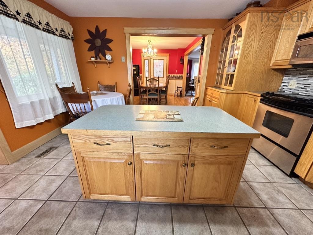 View image 9