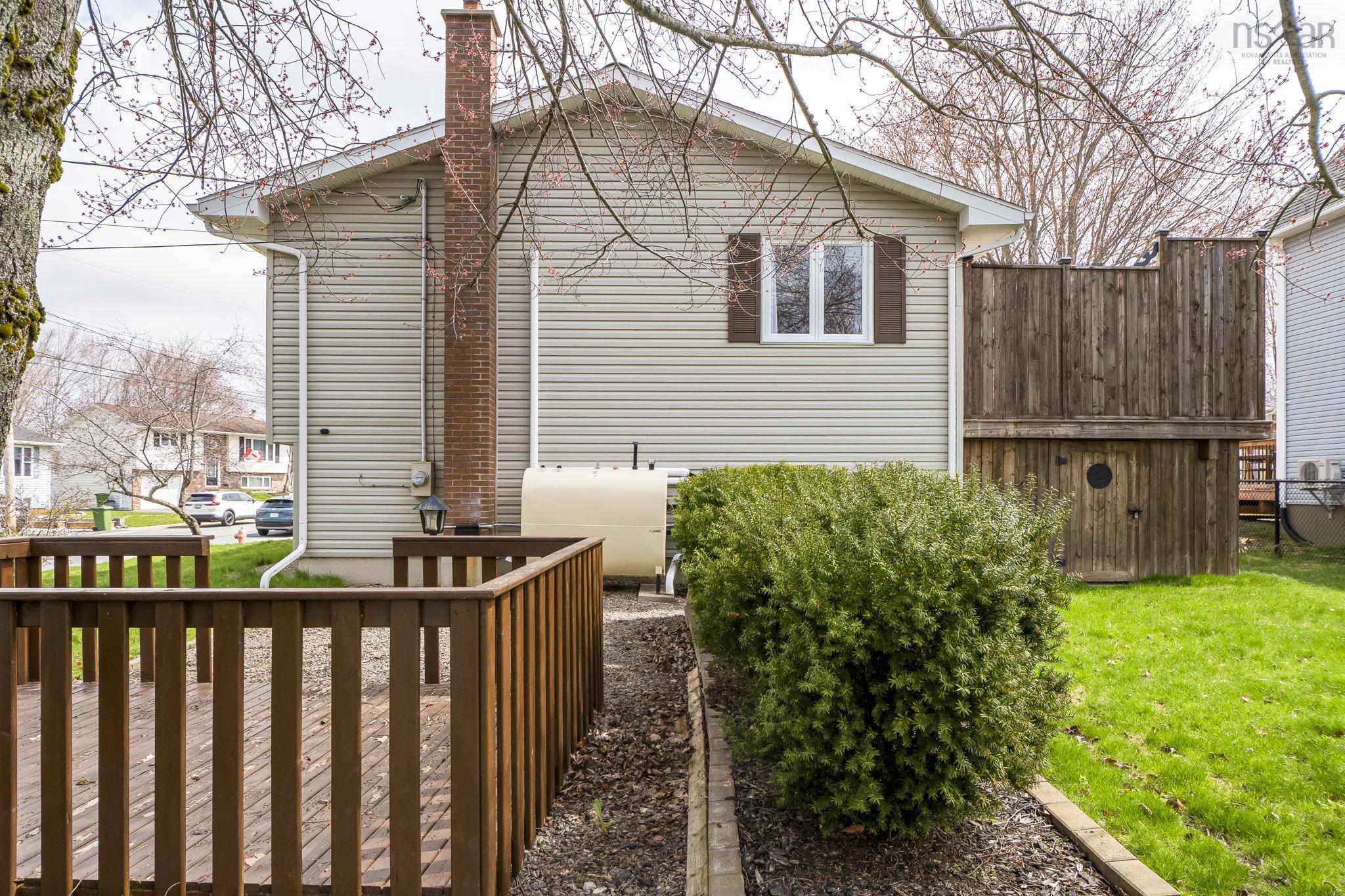 View image 32