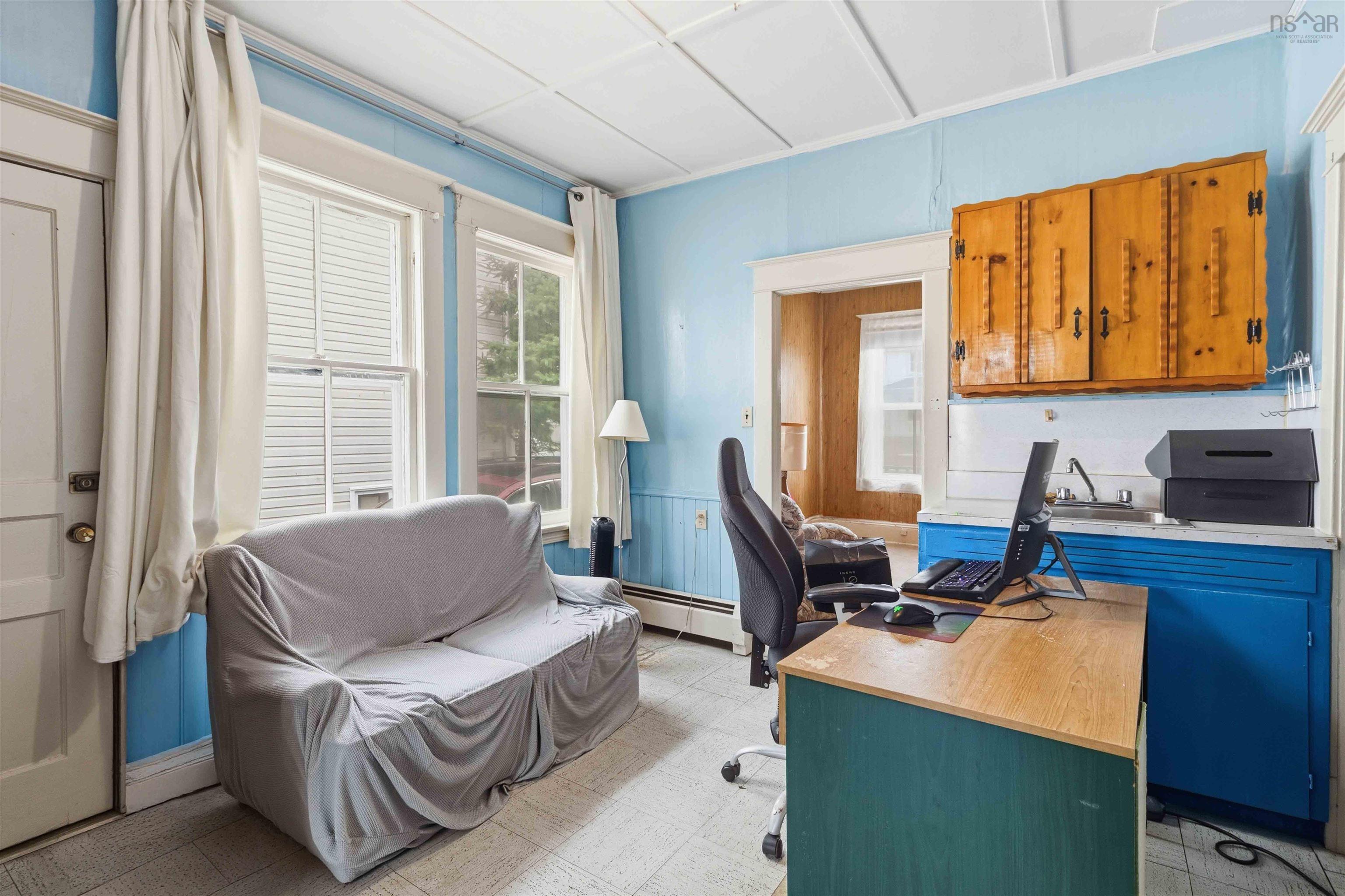 View image 12