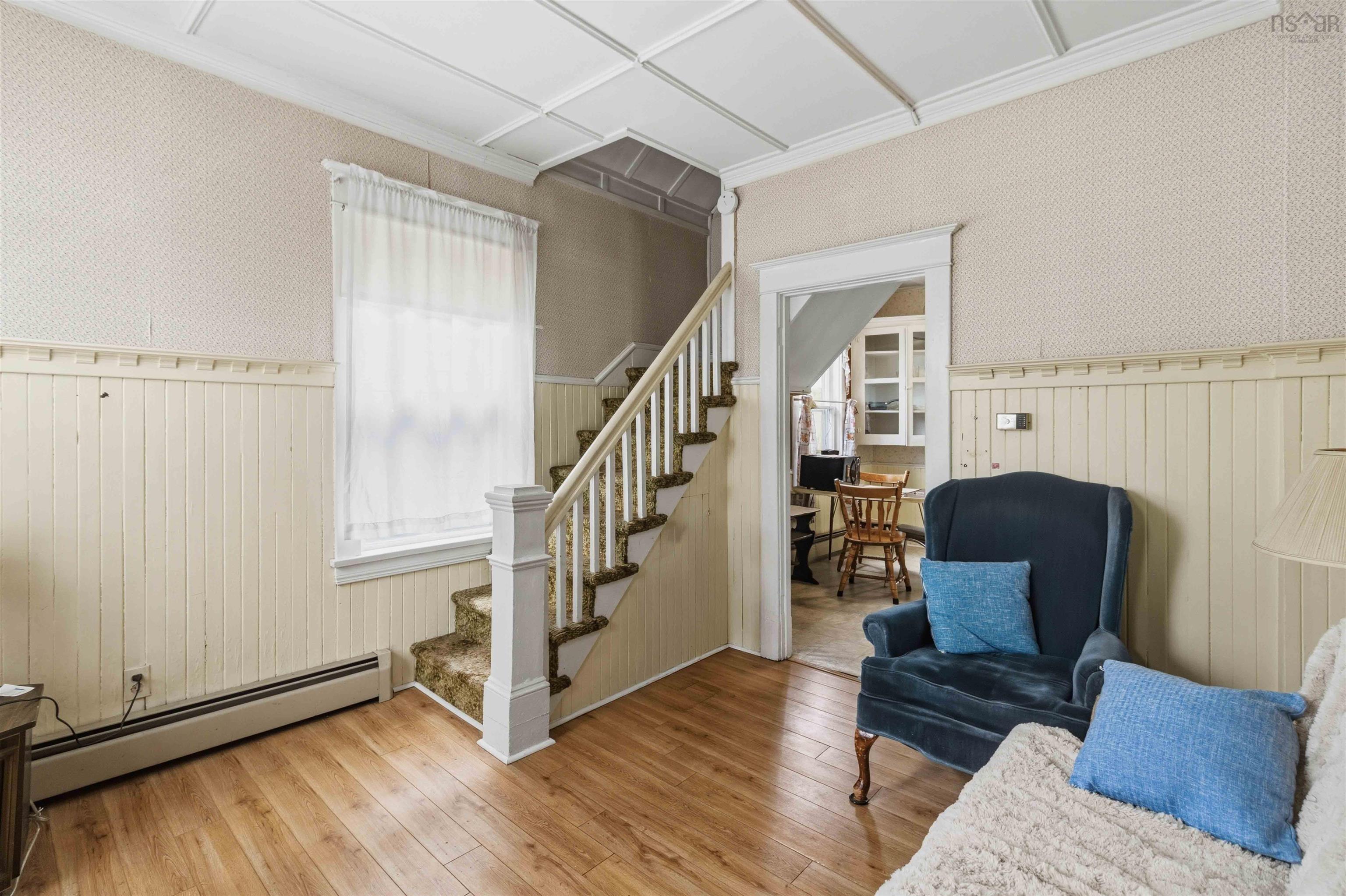 View image 8