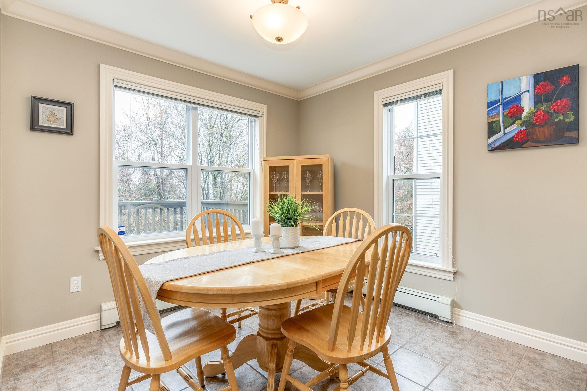 View image 18