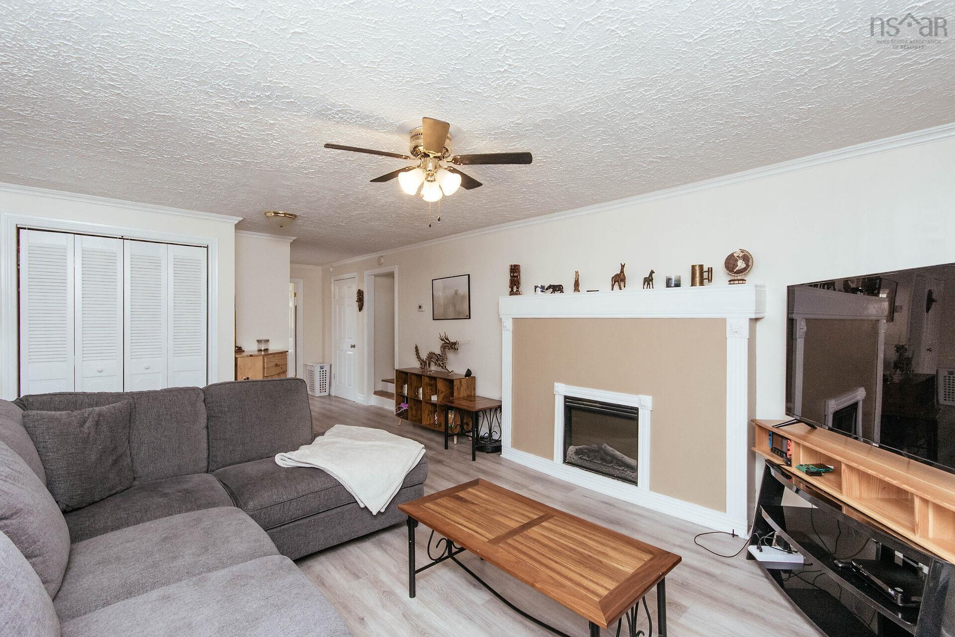View image 15